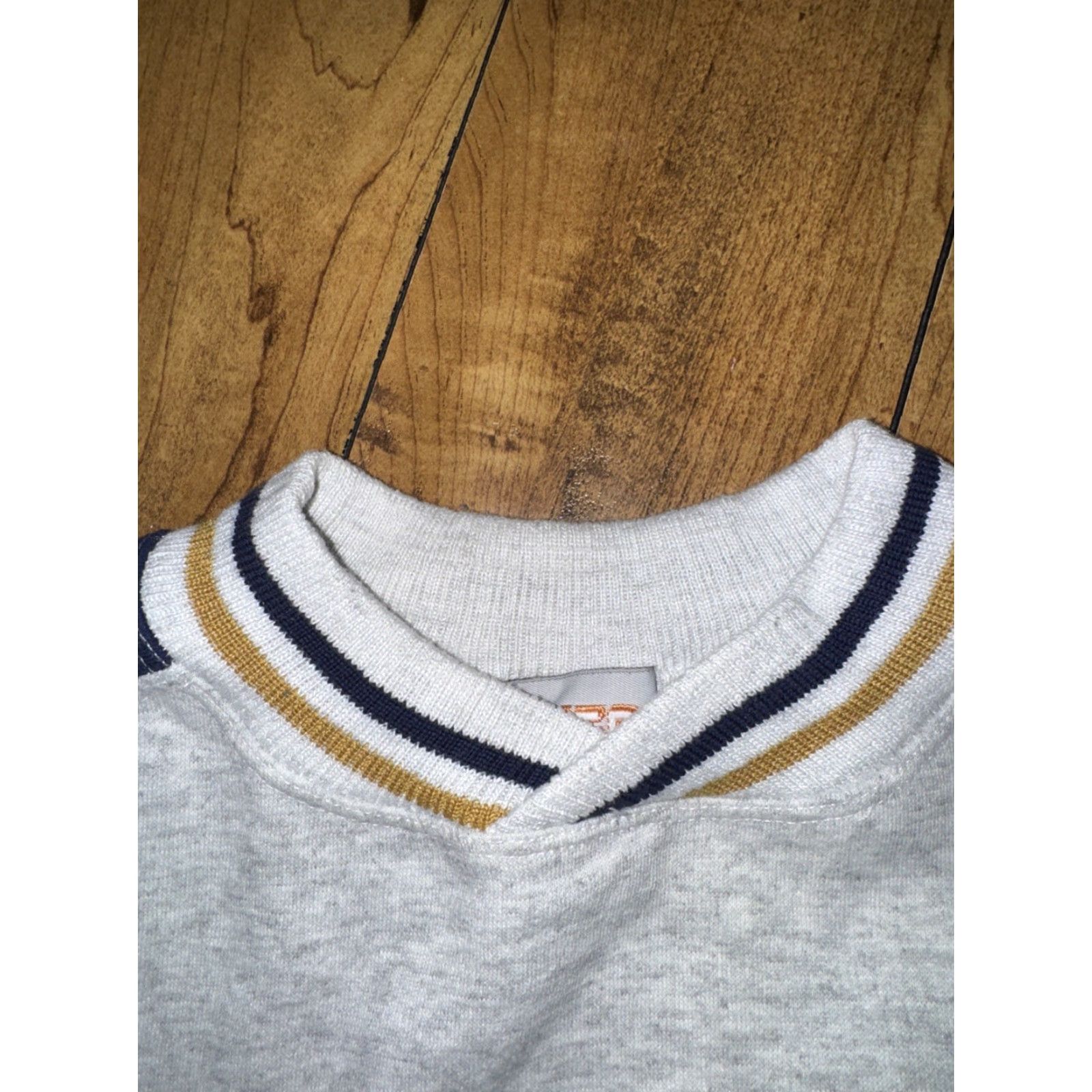 Vintage VINTAGE Over Wear Sweater Crewneck Grey XL Mens 24x28 USA Size US XL / EU 56 / 4 - 3 Thumbnail