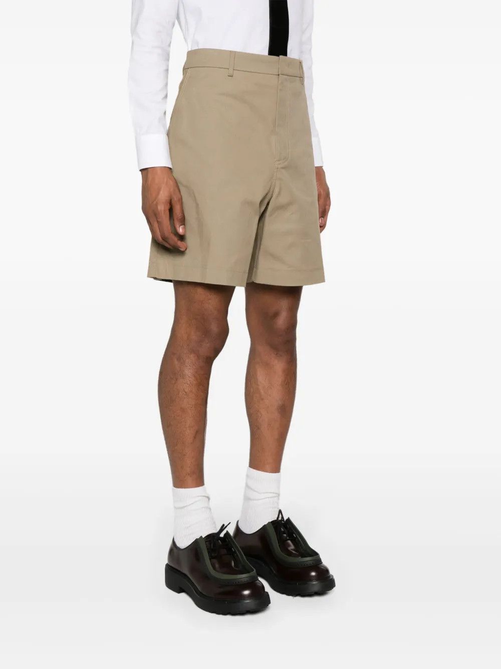 Valentino o1y0525 Short in Khaki Size US 30 / EU 46 - 2 Thumbnail