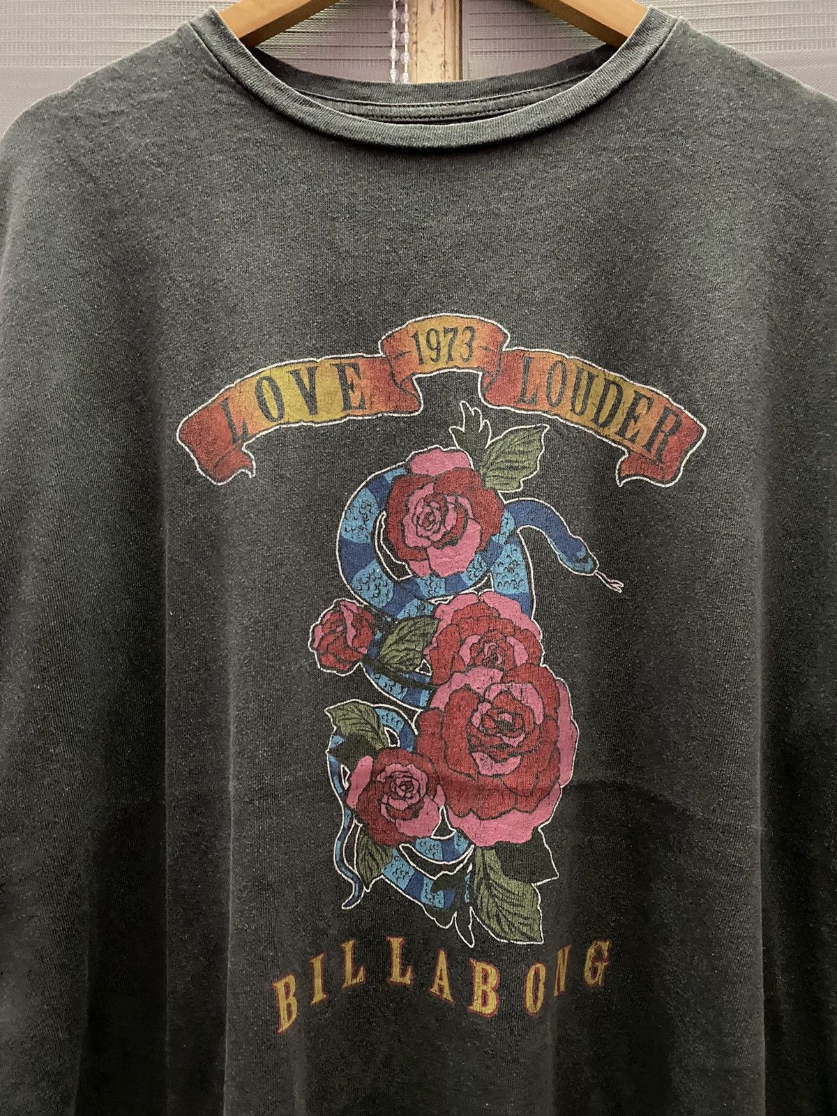 Billabong 2000s Ed Hardy Style Billabong Baggy Tees Size US XXL / EU 58 / 5 - 3 Thumbnail