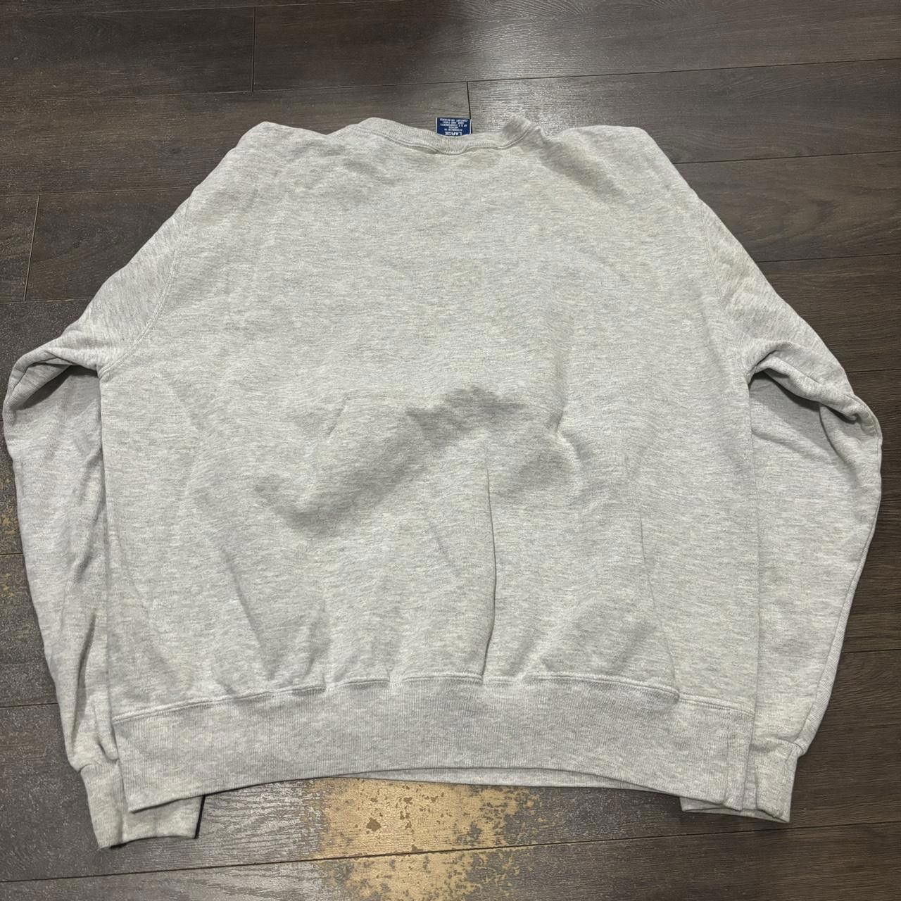 Champion vintage ucla champion crewneck sweatshirt 90s M/L Size US L / EU 52-54 / 3 - 5 Thumbnail