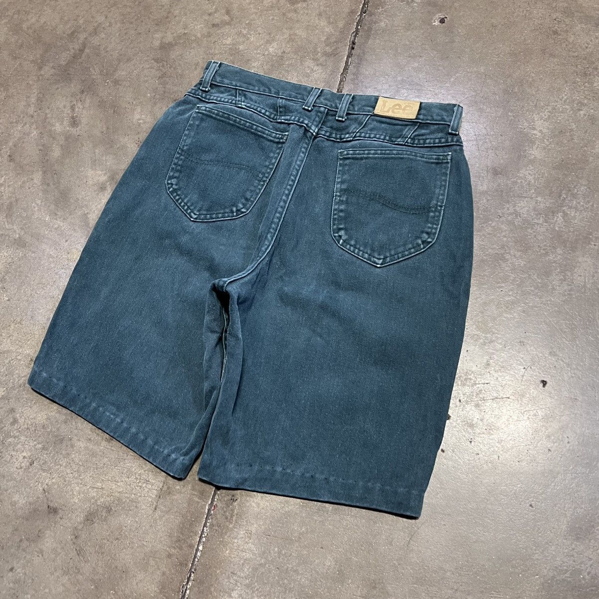 Lee Vintage 90s Lee Denim Jean Shorts Hunter Green Faded Skater Size US 31 - 2 Thumbnail