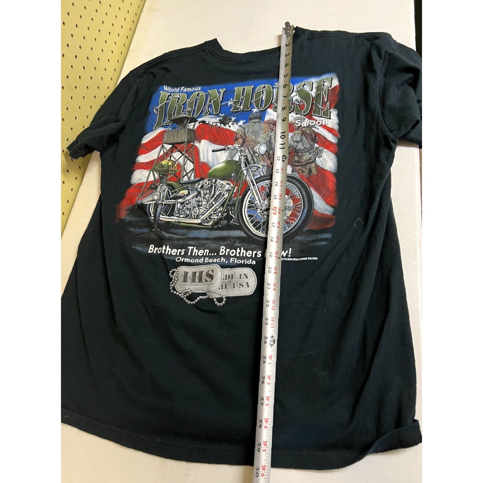 Vintage VINTAGE VTG 2004 Iron Horse Saloon Bike Week Large Veteran Black Motorcycle T-Shirt Mens L Cotton Graphic Print Back Size US L / EU 52-54 / 3 - 8 Thumbnail