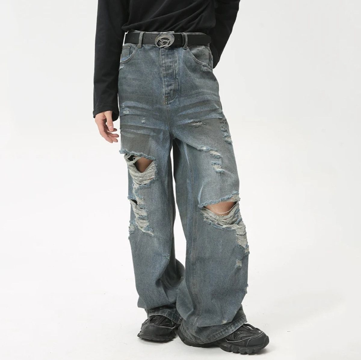 Japanese Brand × Jean High Street Worn-out Male Size US 30 / EU 46 - 1 Thumbnail