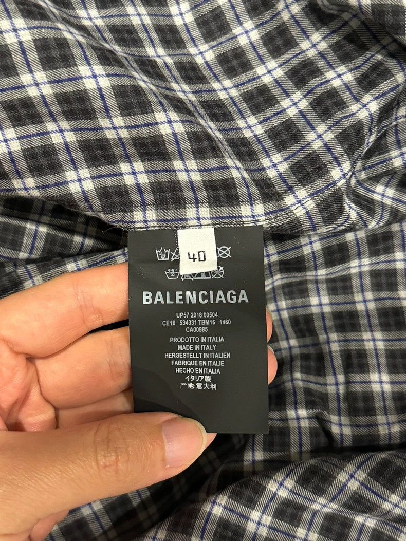 Balenciaga Balenciaga size 40 shirt Size US XXS / EU 40 - 4 Thumbnail