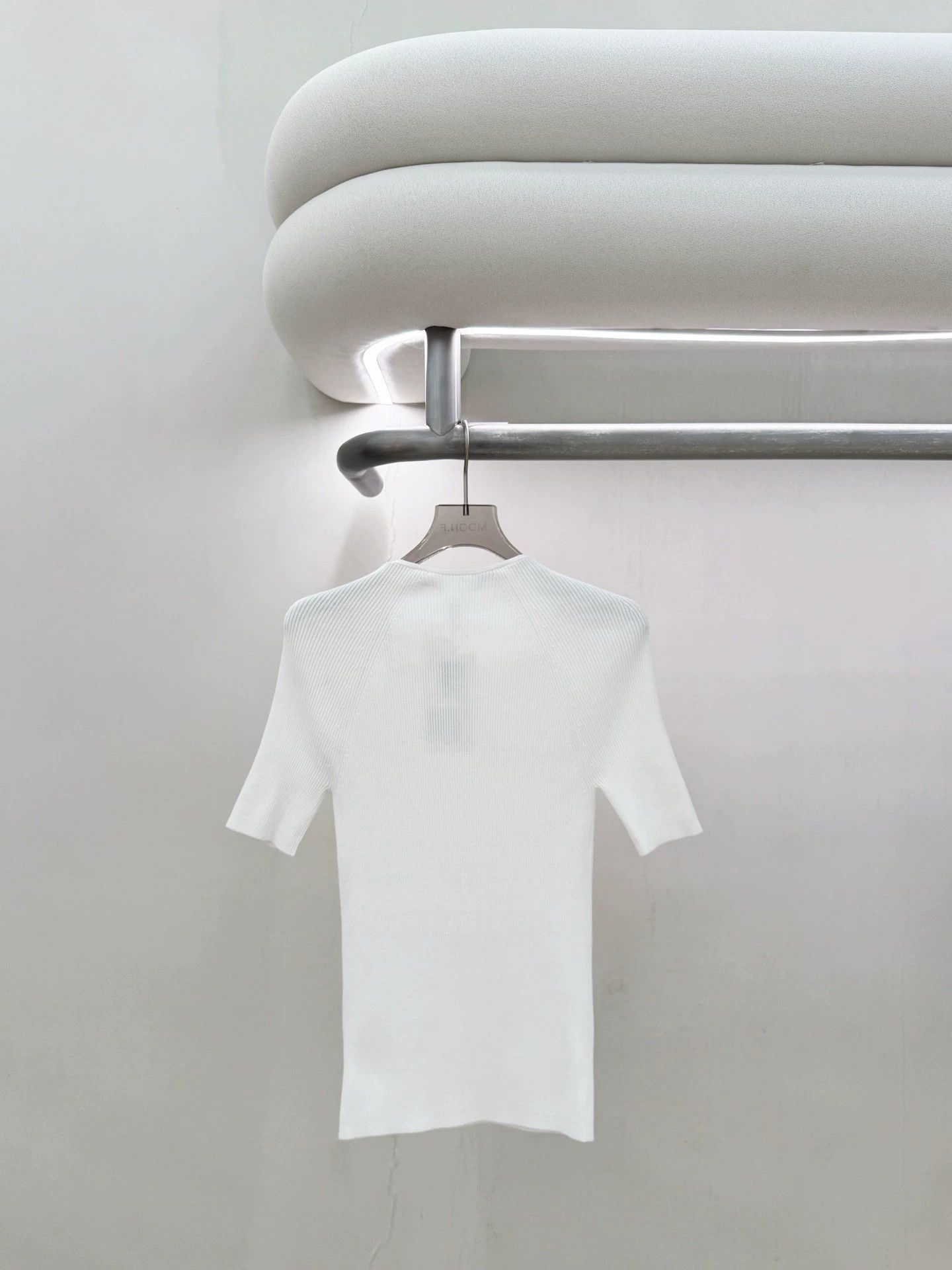 Alexander Wang Alexander Wang White Chain Knit Short-Sleeve M Size M / US 6-8 / IT 42-44 - 2 Thumbnail