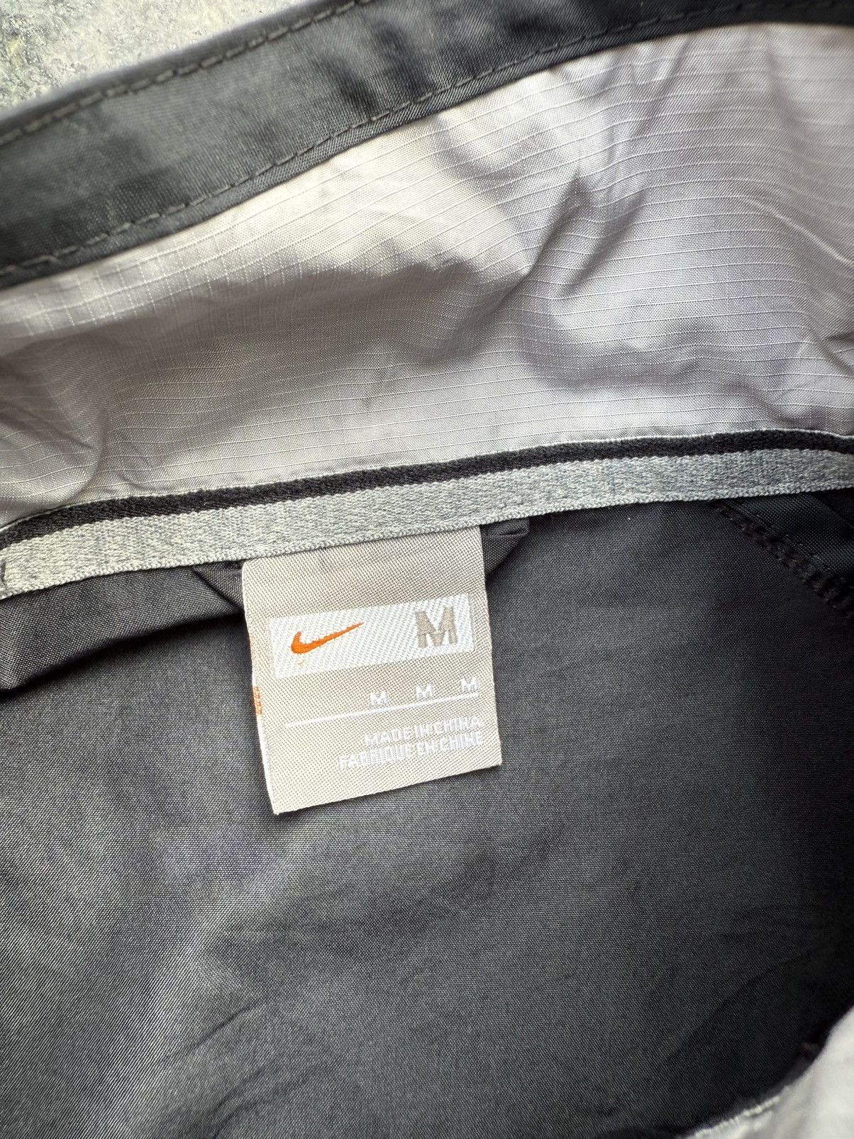 Nike 90’s NIKE RARE ZIP Y2K VINTAGE NYLON RETRO SWOOSH JACKET Size US M / EU 48-50 / 2 - 8 Thumbnail