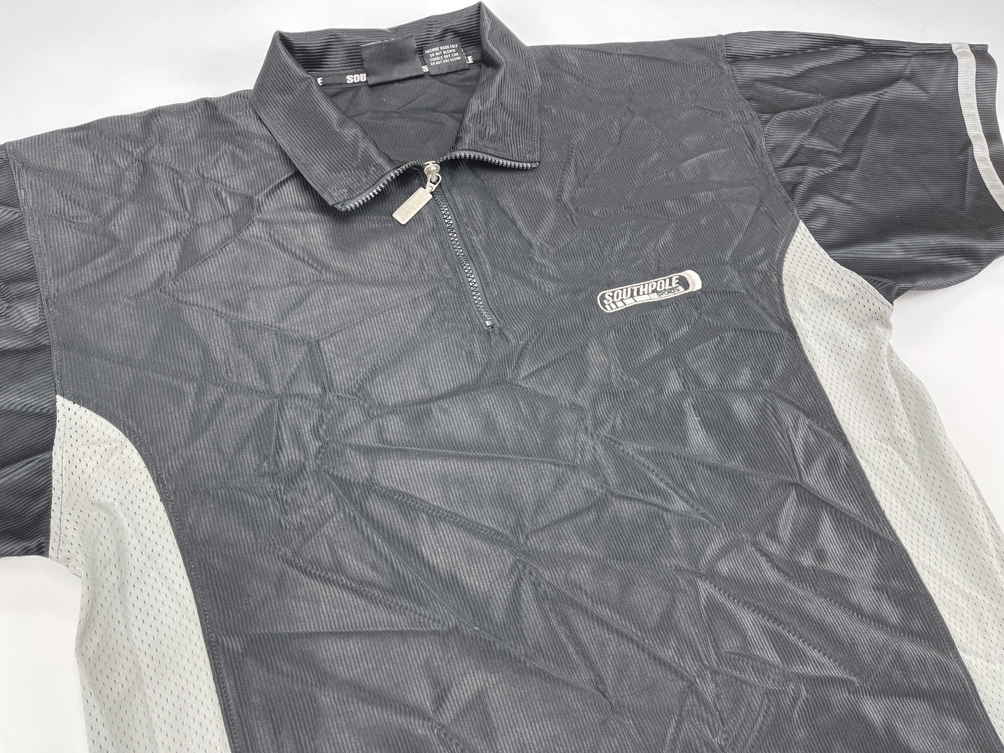 Southpole SOUTHPOLE jersey black vintage South Pole t-shirt 90s size L Size US L / EU 52-54 / 3 - 7 Thumbnail