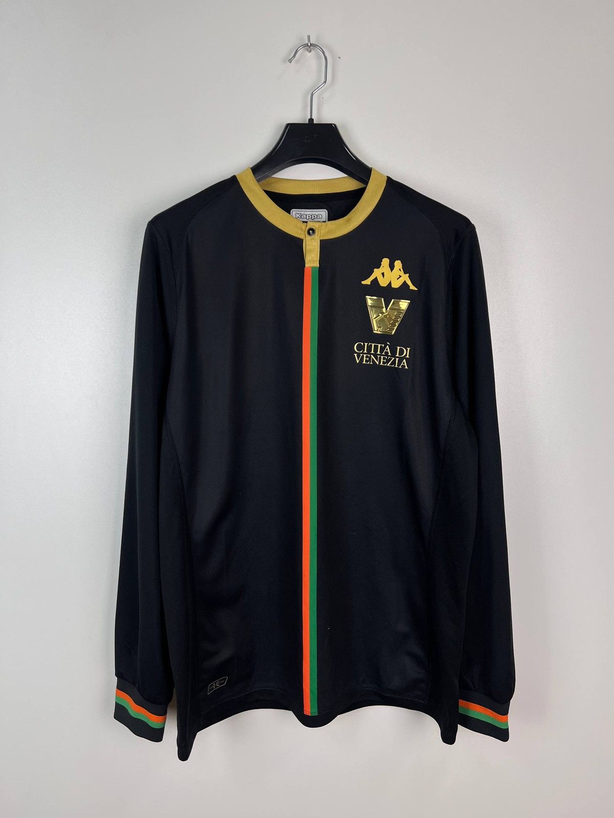 Kappa Venezia Kappa long sleeve size L Size US L / EU 52-54 / 3 - 1 Thumbnail