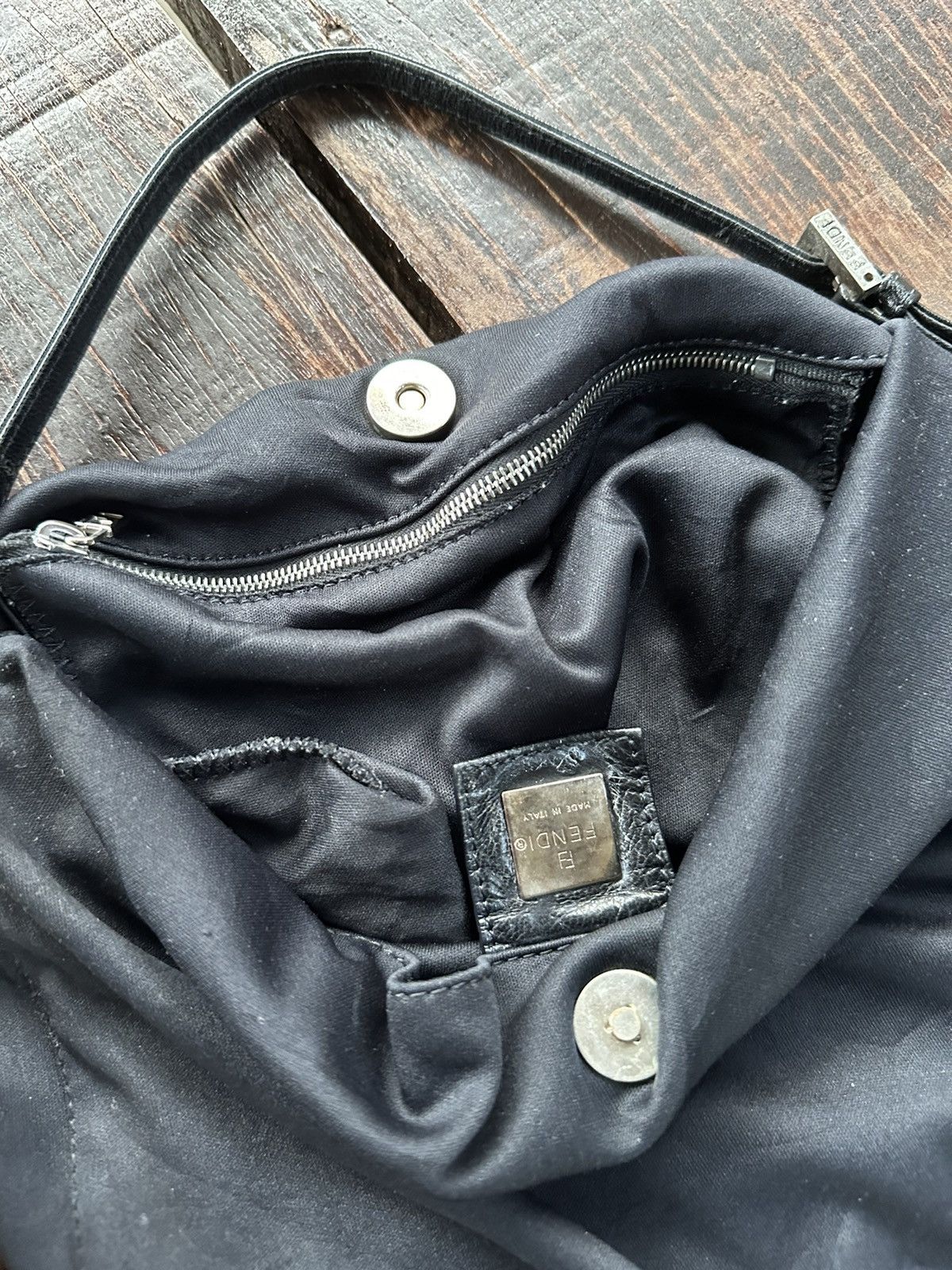 Fendi Fendi hand bag nice design Size ONE SIZE - 8 Thumbnail