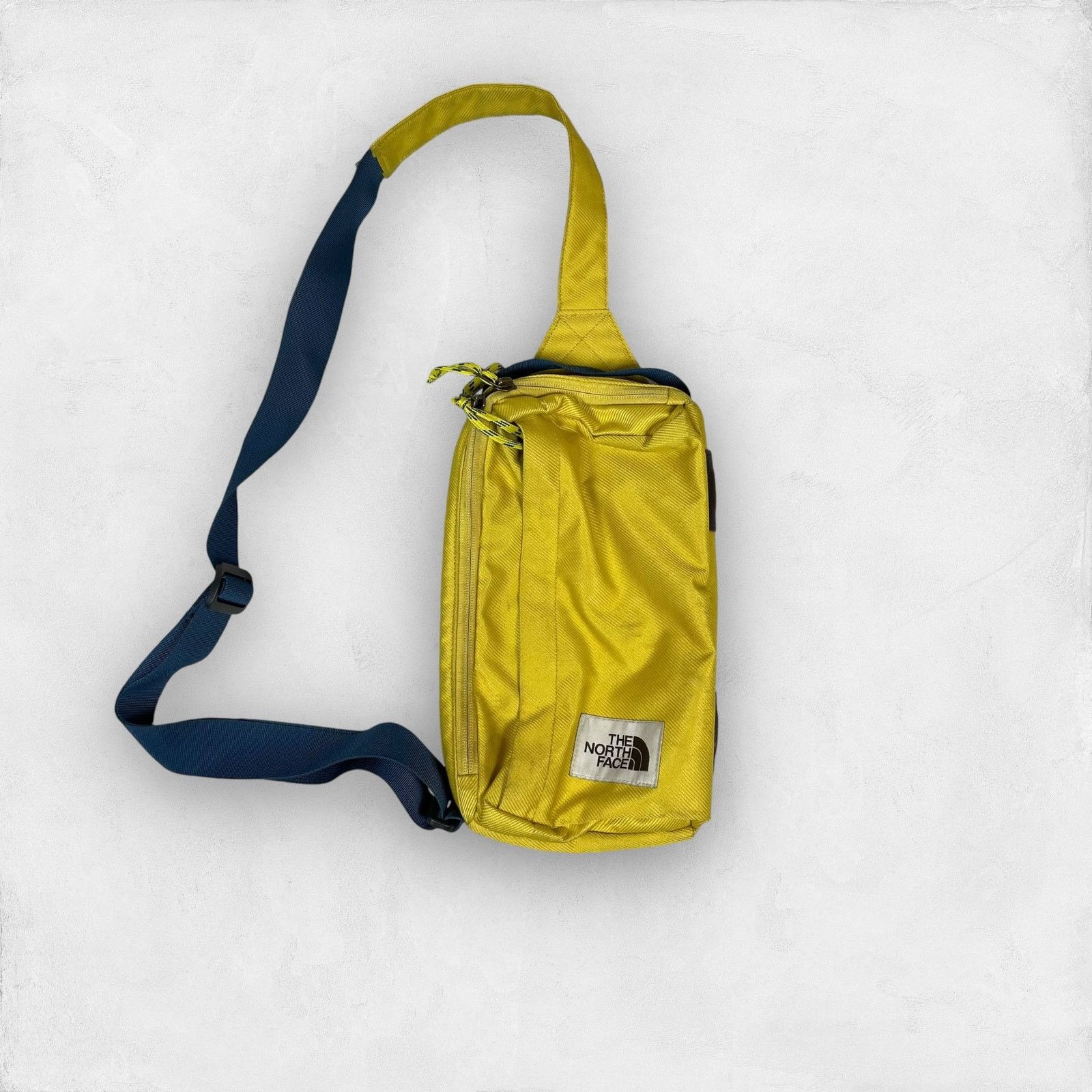 The North Face The North Face Yellow Adjustable Strap Field Crossbody Bag Size ONE SIZE - 1 Thumbnail