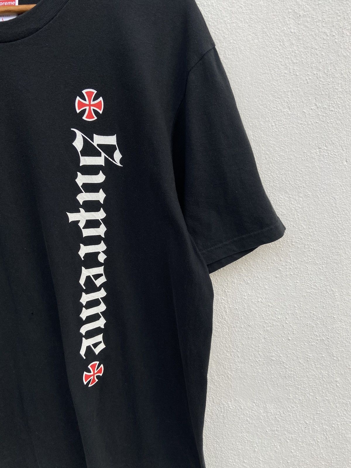 Supreme Supreme X Independent t shirt Size US L / EU 52-54 / 3 - 2 Thumbnail