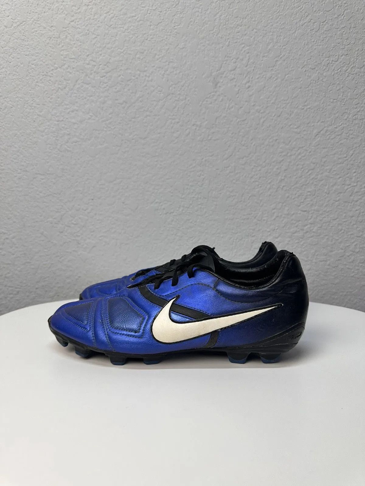 Nike Nike CTR 360 Maestri Libretto 366237-410 Football Boots Size US 10 / EU 43 - 9 Thumbnail