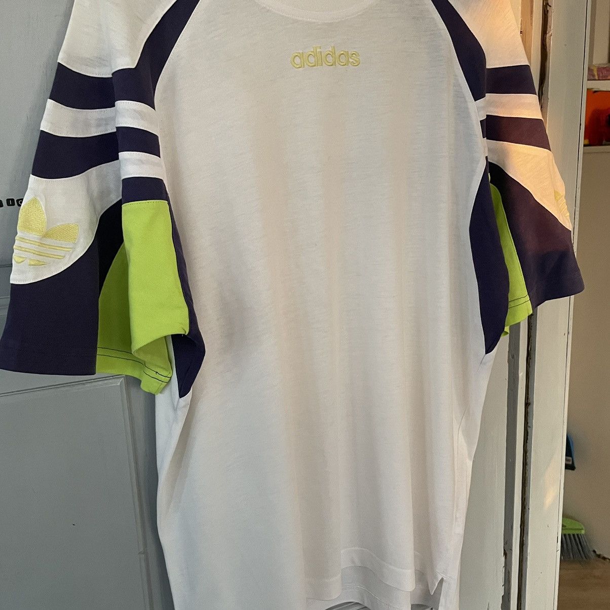 Adidas × Vintage Vintage 1990s Adidas t-shirt retro style y2k opium Size US XL / EU 56 / 4 - 4 Thumbnail