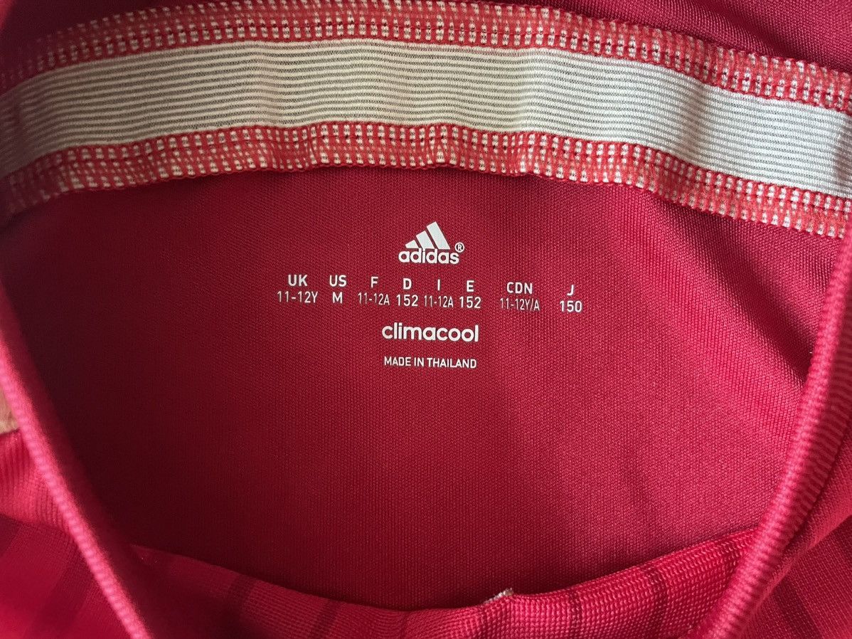 Adidas Adidas FIFA World Cup 2010 Champions Spain Youth Jersey. Size US M / EU 48-50 / 2 - 6 Thumbnail