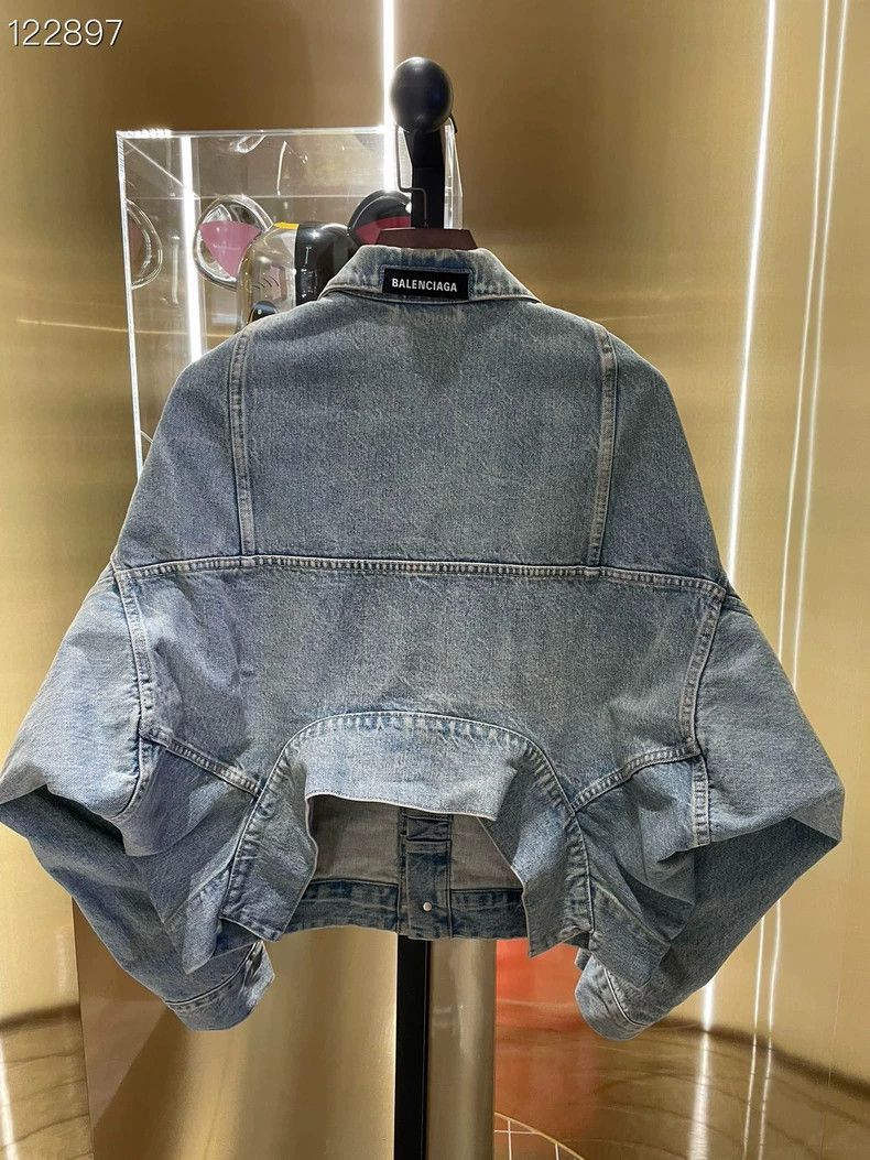 Balenciaga Balenciaga size 34 Twill upside-down jacket denim jacket Size XS / US 0-2 / IT 36-38 - 2 Thumbnail