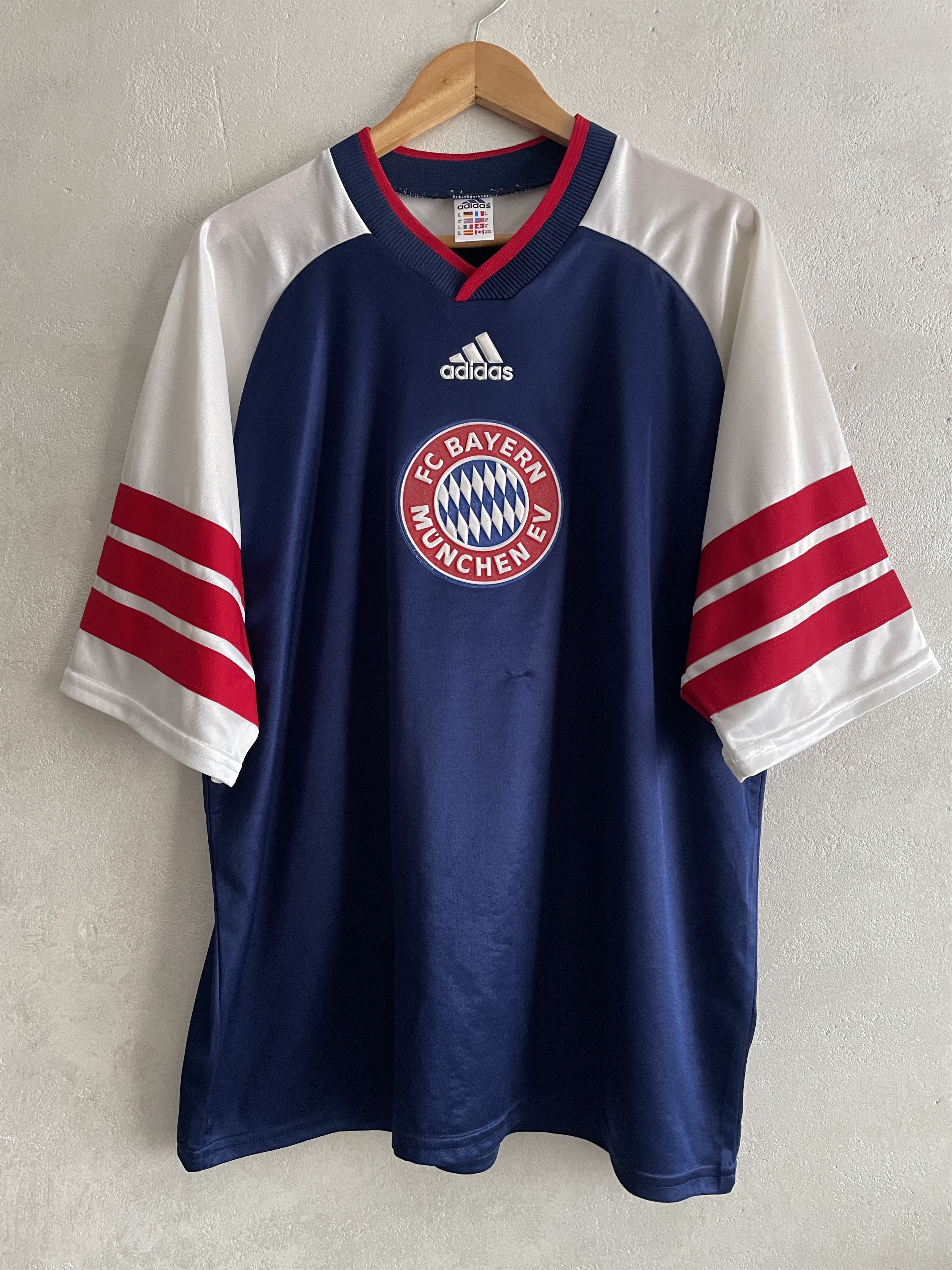 Adidas × Vintage Bayern Munich Adidas 2000/01 Vintage Football