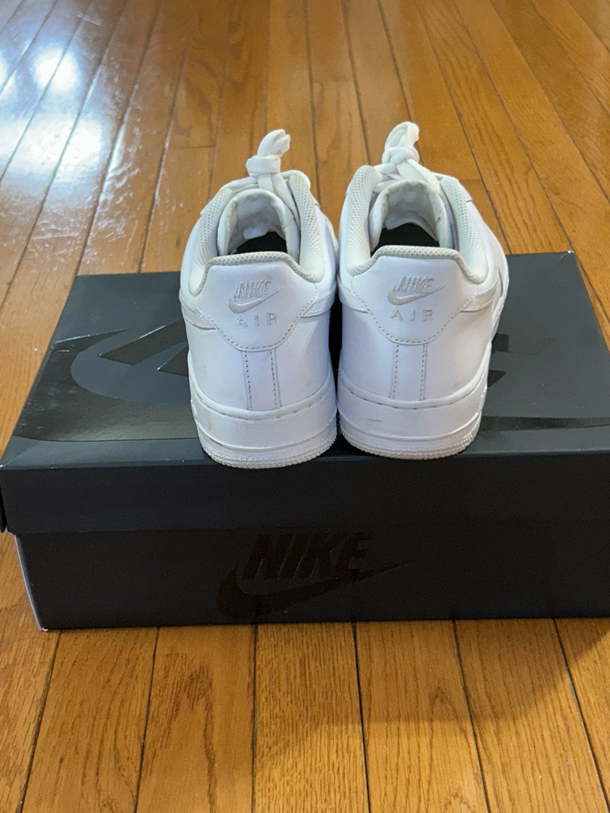 Nike Nike Air Force 1 White Size US 8.5 / EU 41-42 - 5 Thumbnail