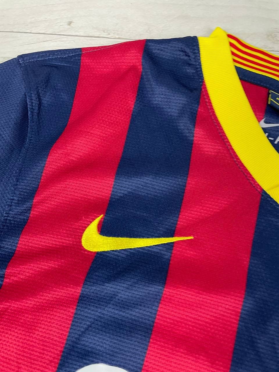 Nike Nike Barcelona 2013 2014 Home Football Shirt Soccer Jersey Size US S / EU 44-46 / 1 - 9 Thumbnail