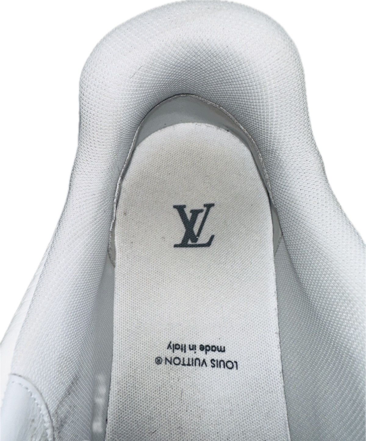 Louis Vuitton Louis Vuitton Trainer Sneaker Size US 9.5 / EU 42-43 - 8 Thumbnail
