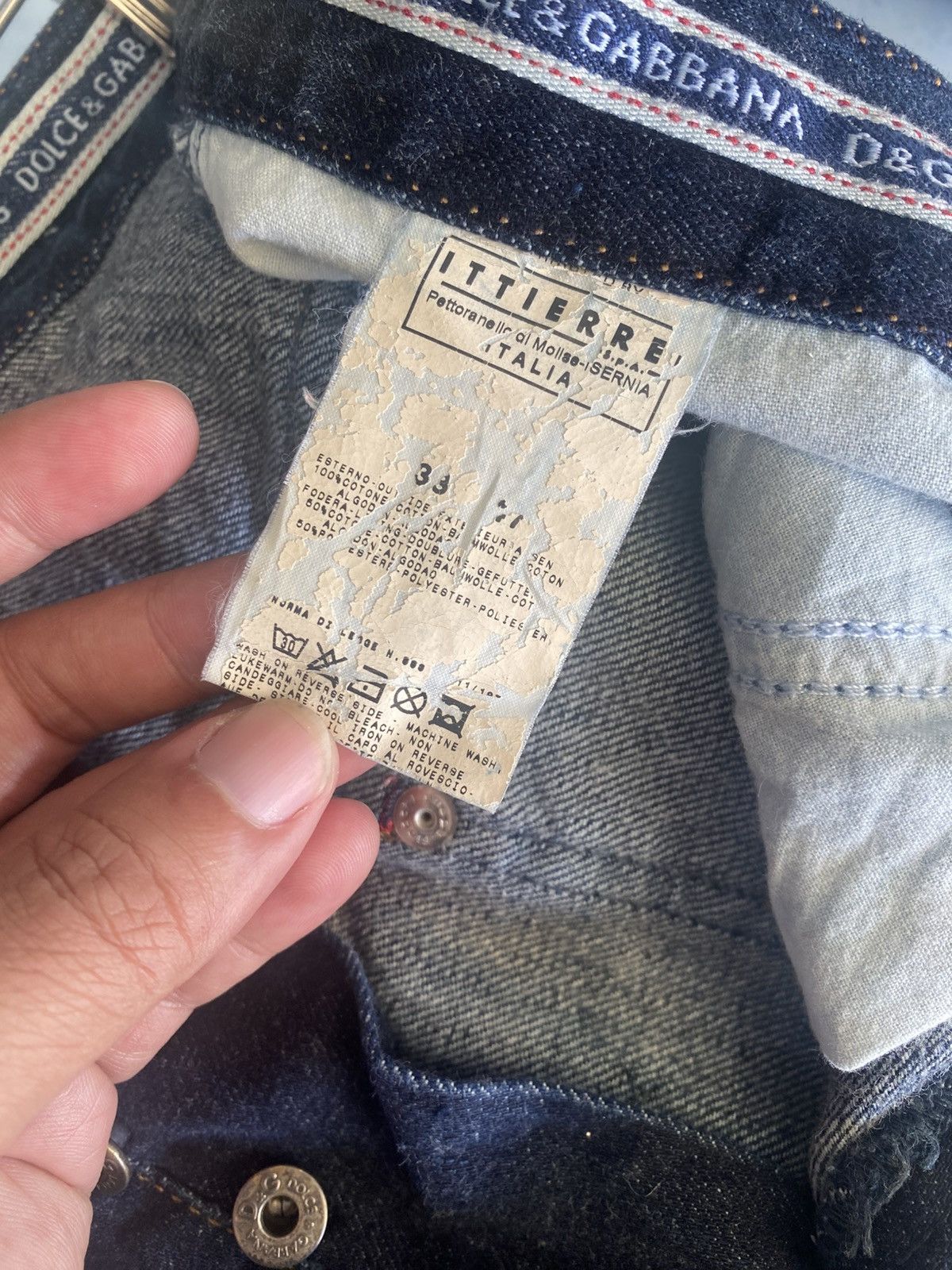 Dolce & Gabbana RARE For JAPAN only! Dolce & Gabbana “Packed With Fun” Jeans Size US 34 / EU 50 - 9 Thumbnail