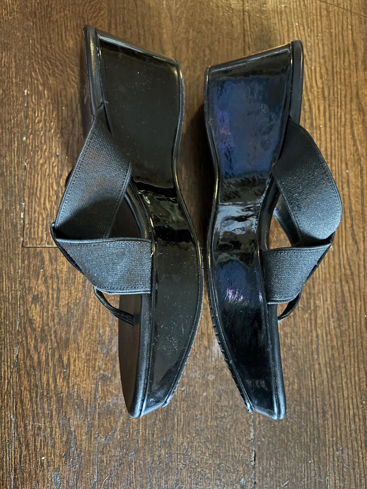 Stuart Weitzman NEW Stuart Weitzman Black Patent Leather Platforms 7 Size US 7 / IT 37 - 3 Thumbnail