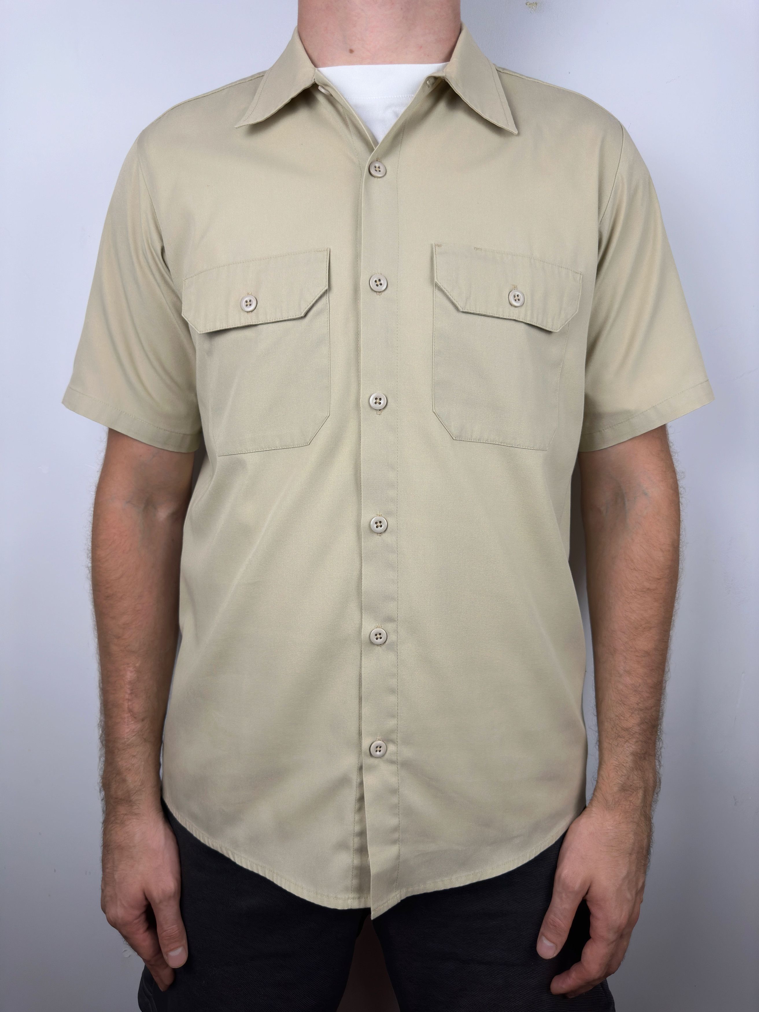 Carhartt Vintage Carhartt Pocket Short Sleeve Button Up Workwear 90s Size US L / EU 52-54 / 3 - 3 Thumbnail