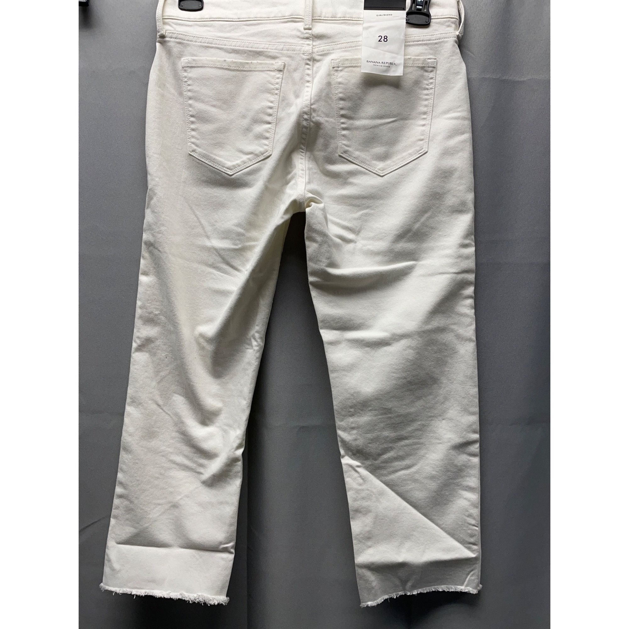 Banana Republic Banana Republic Women's White Mid Rise/ Straight/ Cropped Si Size 28" / US 6 / IT 42 - 3 Thumbnail