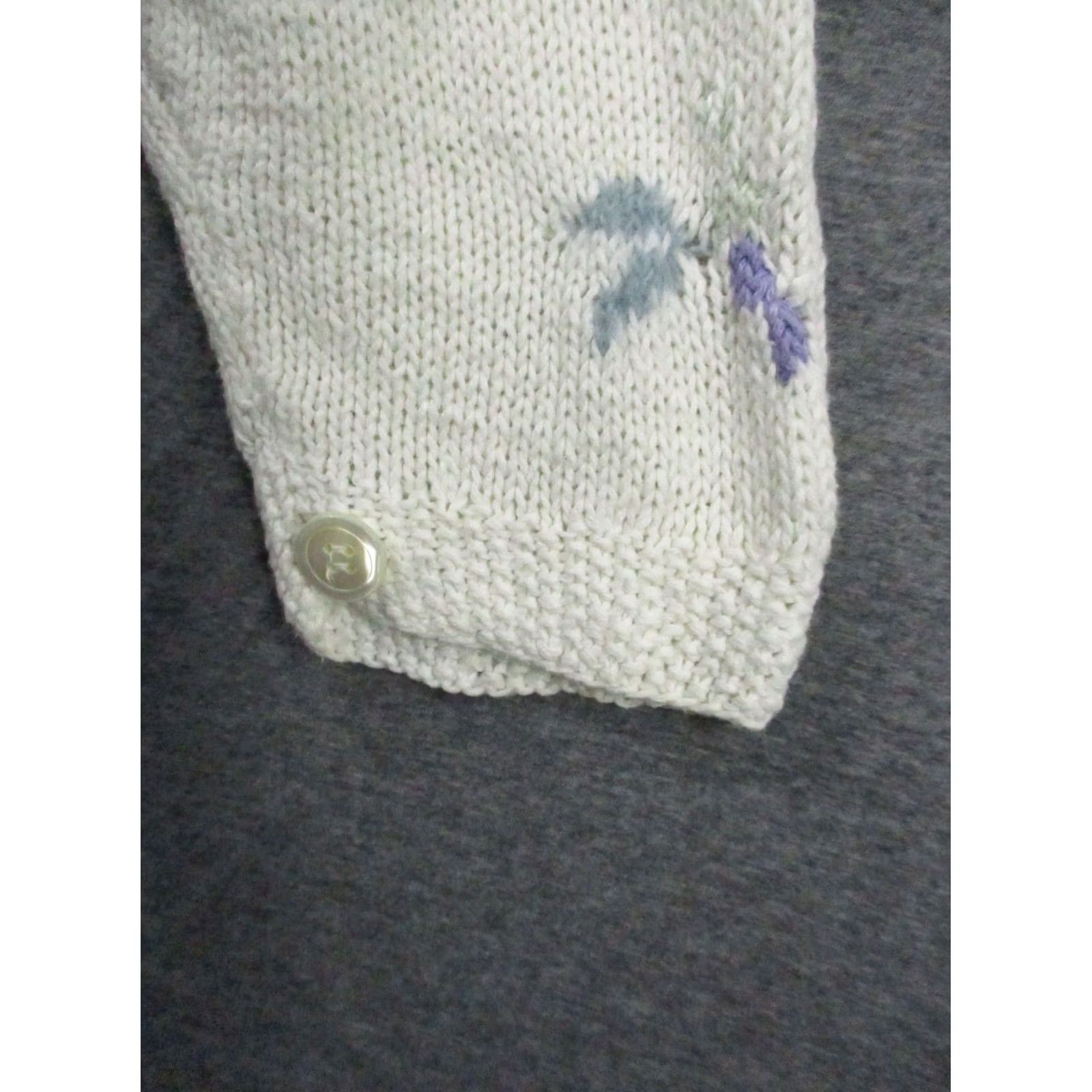 Vintage VINTAGE Jennifer Reed Sweater Medium Chunky Hand Knit Granny Flowers Spring White Womens Size M / US 6-8 / IT 42-44 - 5 Thumbnail