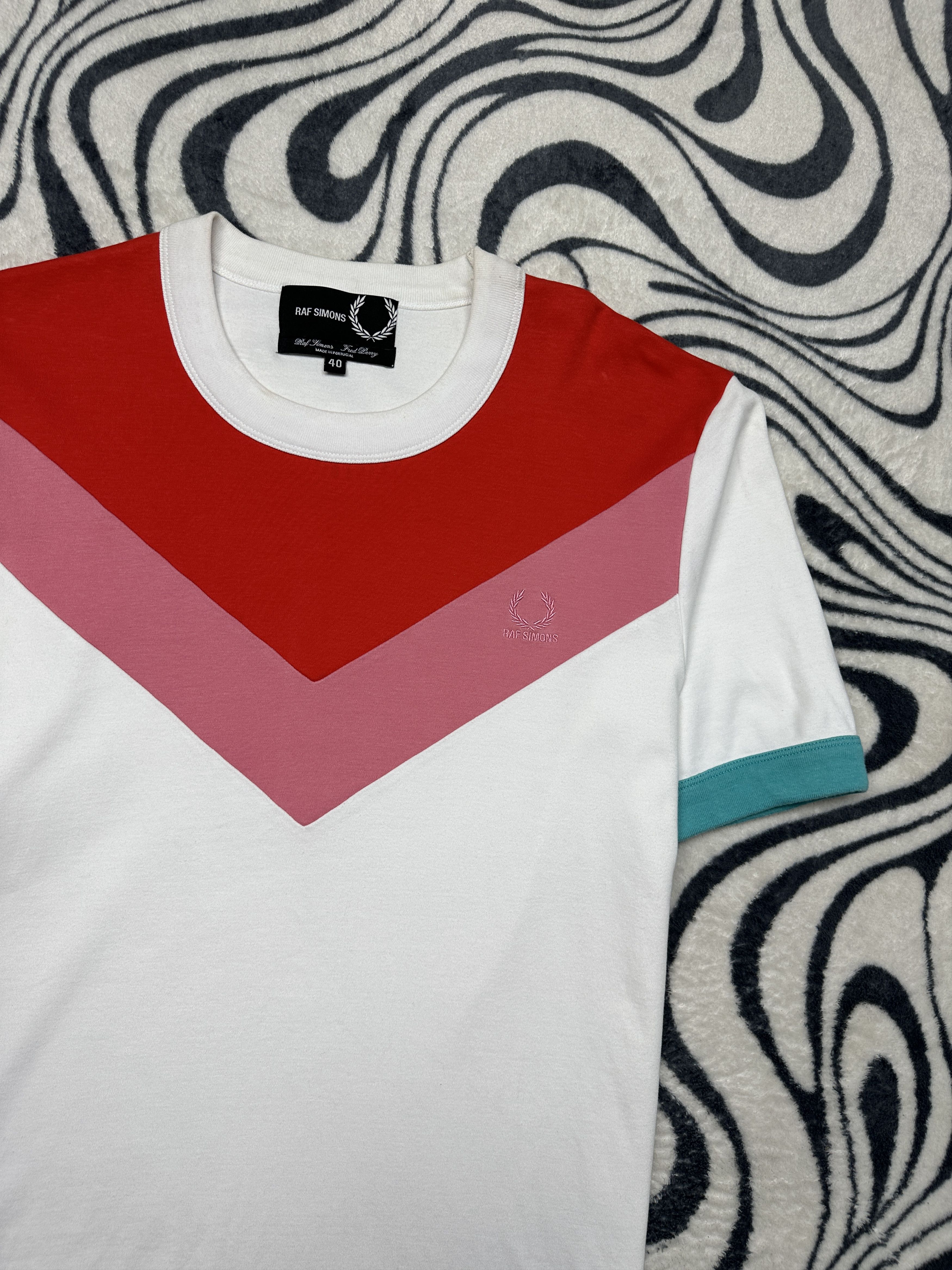 Fred Perry × Raf Simons Raf Simons x Fred Perry Logo Crew Necs T-Shirt Tee Size US M / EU 48-50 / 2 - 2 Thumbnail