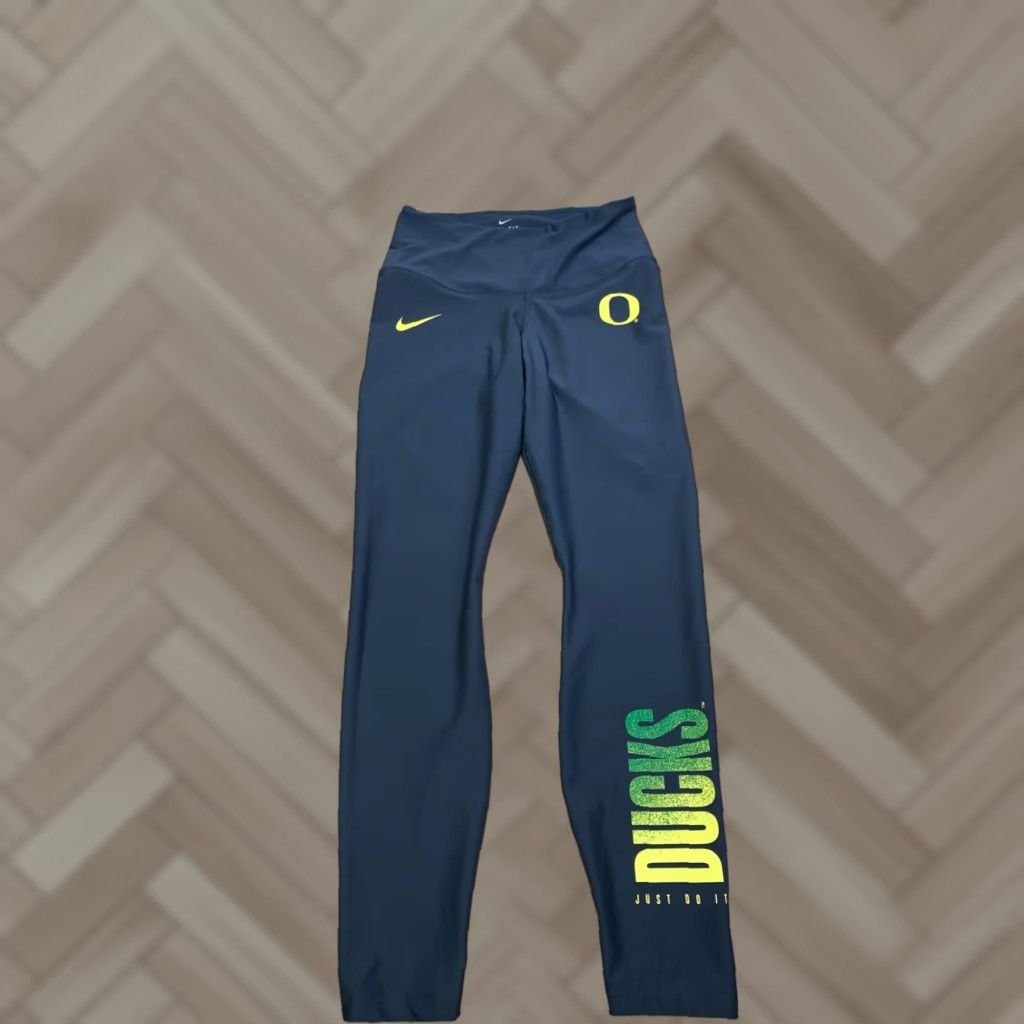 Nike Nike Leggings Womens M Black Dri-Fit Oregon Ducks Nike Dri-FIT Leggings Activewear Running Gym 12635 Size 32" / US 10 / IT 46 - 1 Thumbnail