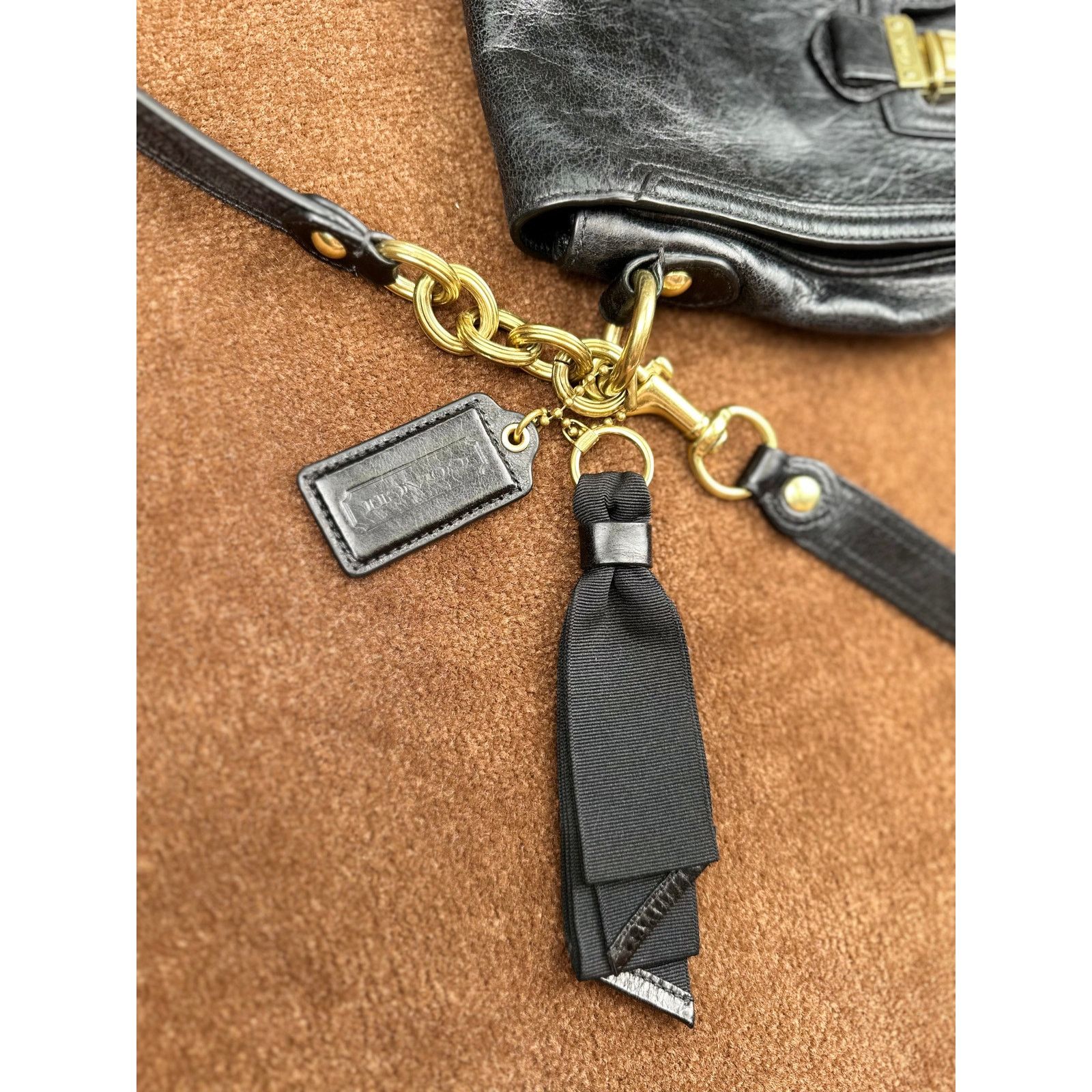 Coach Coach Poppy Black Leather Shoulder Bag No. D1169-17925 Size ONE SIZE - 5 Thumbnail