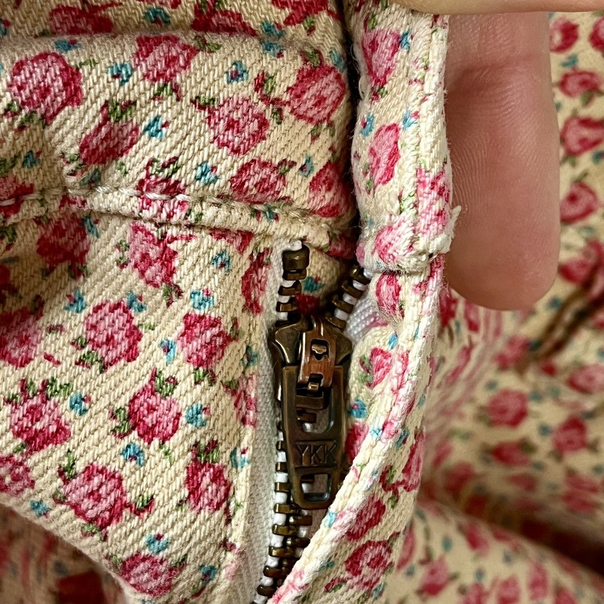 Denim & Supply Ralph Lauren Ralph Lauren Floral Pants Pink Flower Denim Supply Very Rare Size 30" / US 8 / IT 44 - 16 Thumbnail