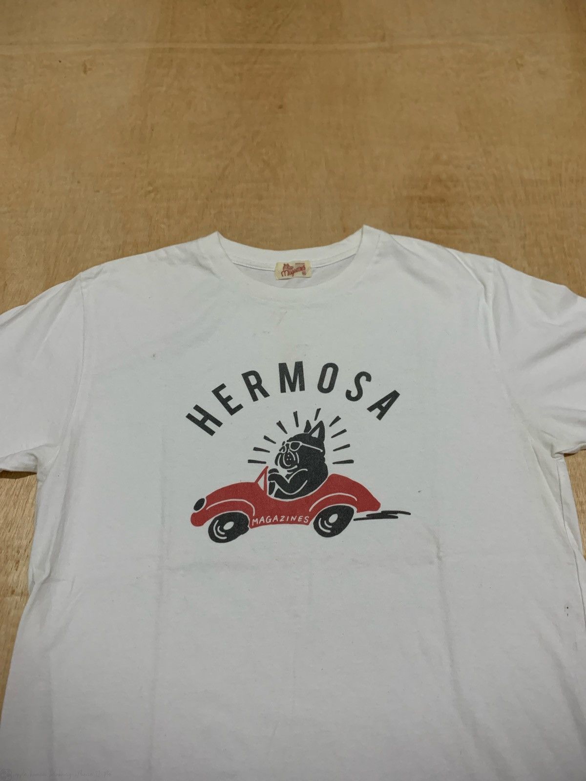Japanese Brand Magazines Hermosa Japan Tshirt Size US XL / EU 56 / 4 - 2 Thumbnail