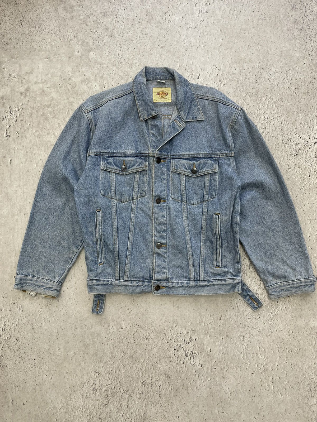 Hard Rock Cafe Rare 90s hard rock cafe Singapore trucker jacket y2k Size US S / EU 44-46 / 1 - 3 Thumbnail