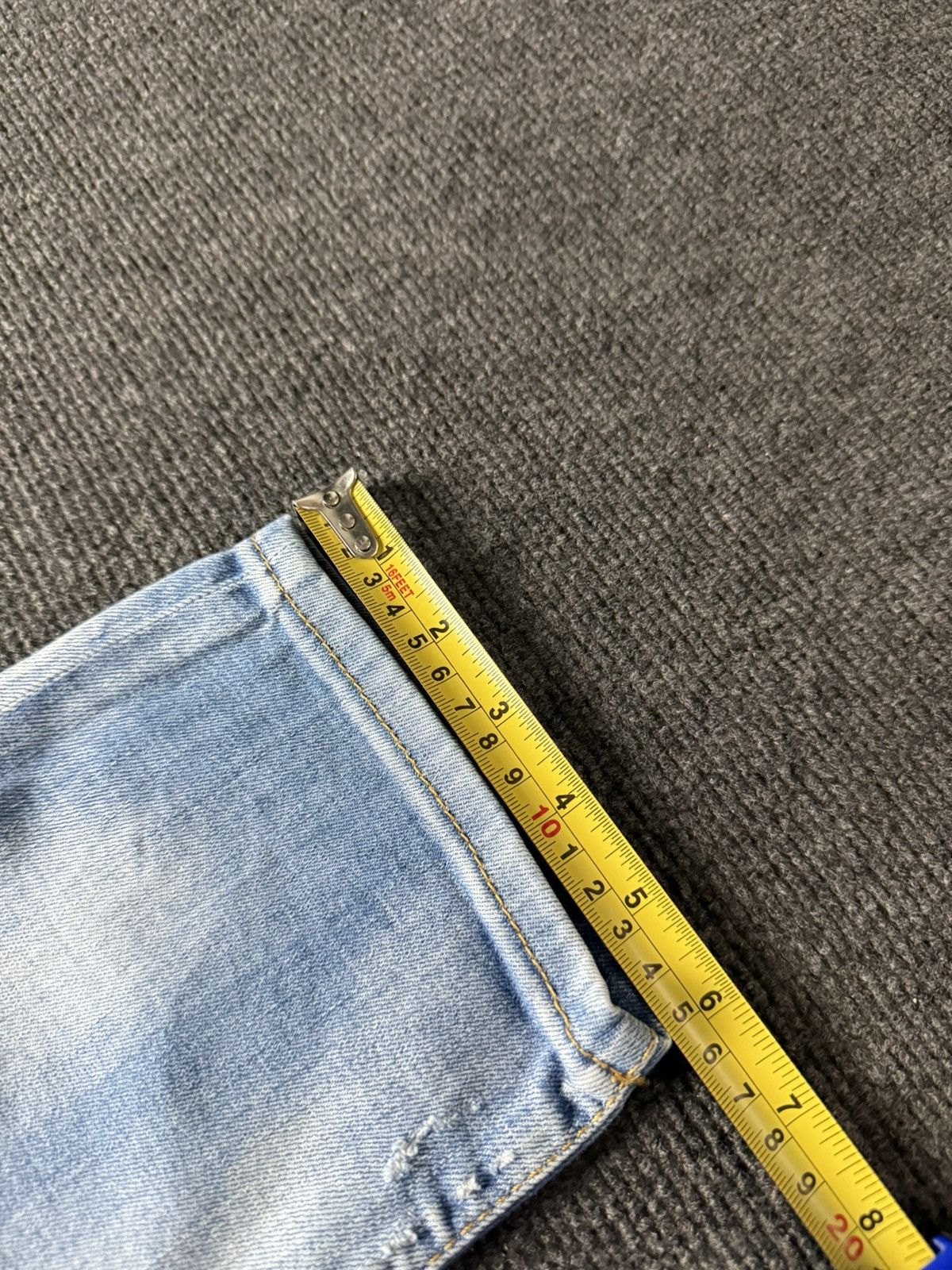 Dsquared2 00s Dsquared2 Distressed Light Wash Denim Jeans Size 38 Size 26" / US 2 / IT 38 - 23 Thumbnail