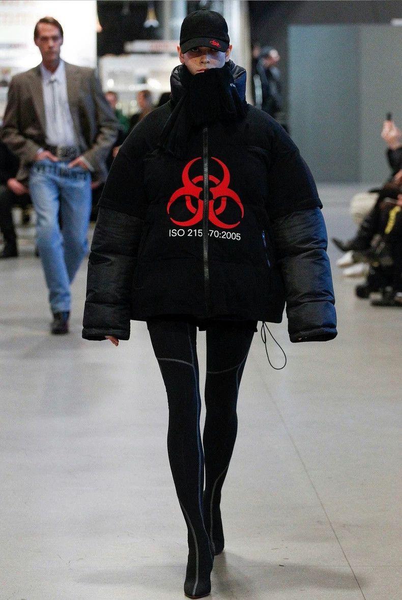 Vetements Vetements Genetically modified puffer bio two-piece down j Size US XS / EU 42 / 0 - 7 Thumbnail