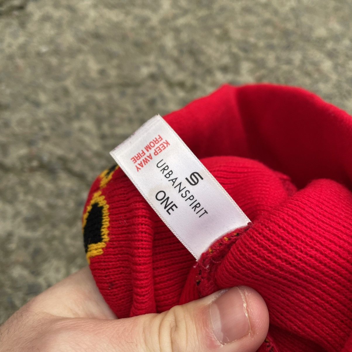 Vintage Vintage Hat With Fire Flame Beanie Y2K 90s Rare Hype Size ONE SIZE - 6 Thumbnail