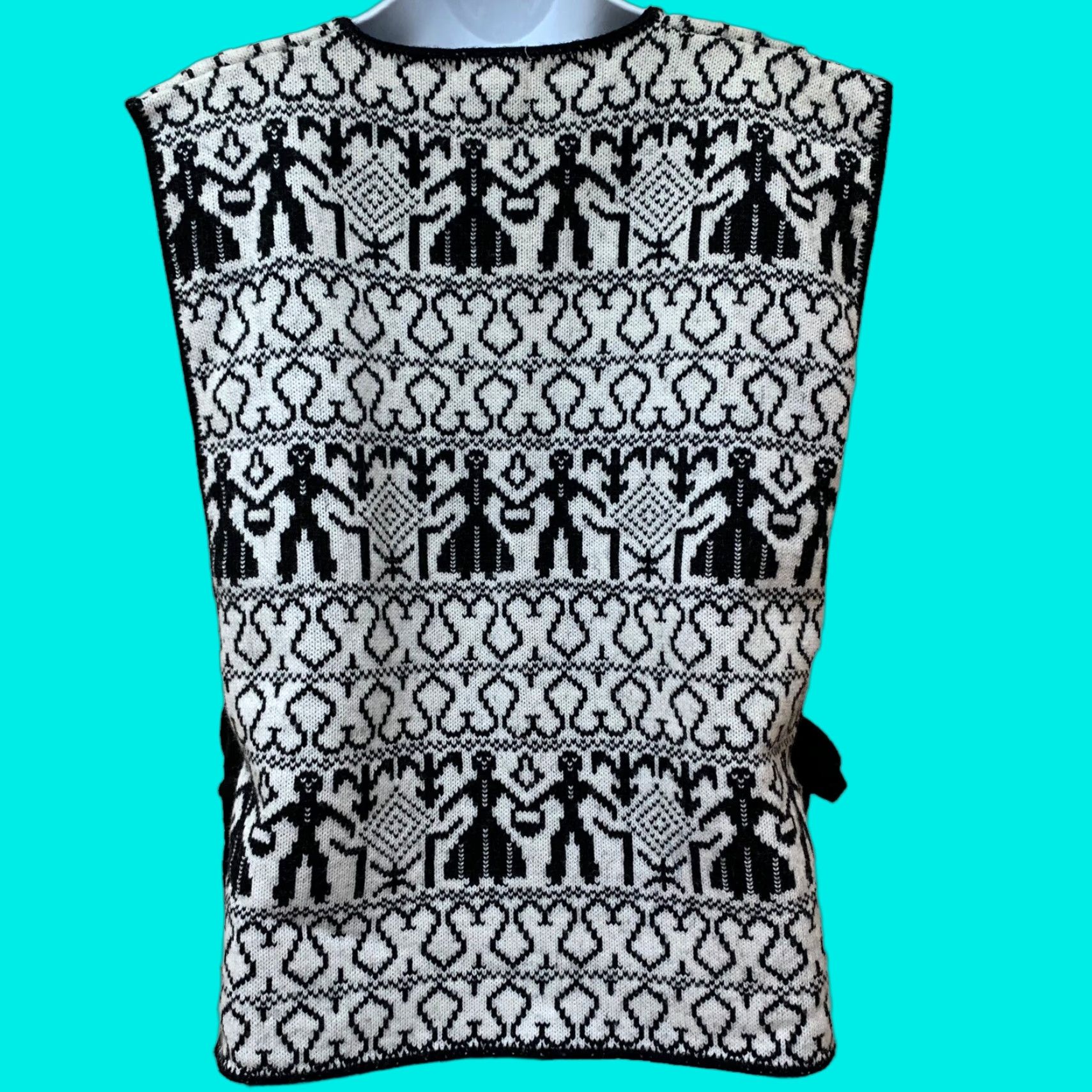 Vintage VINTAGE Milrank California Knit Apron Vest Poncho Ethnic Peasant Boho Art to Wear Shirt/Top Shirt? Size ONE SIZE - 1 Thumbnail