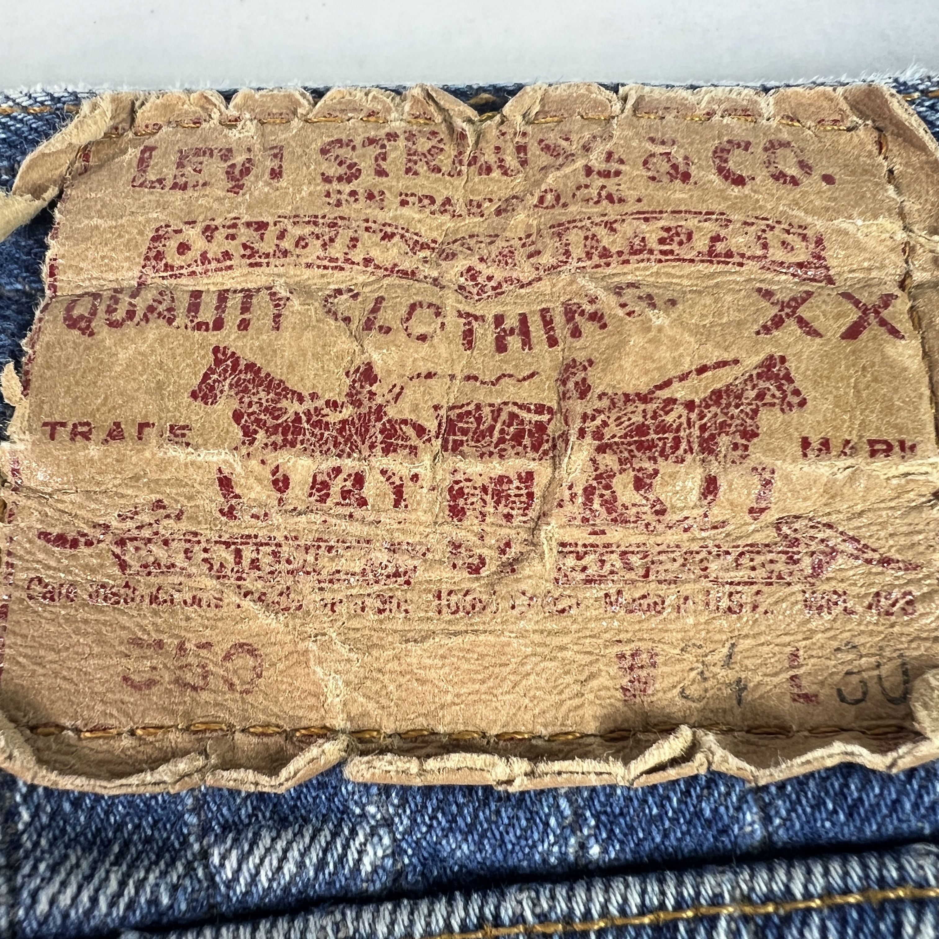Levi's VTG 80s Levi's Jeans 550 Relaxed Blue Pinstripe Faded Denim Size US 32 / EU 48 - 17 Thumbnail