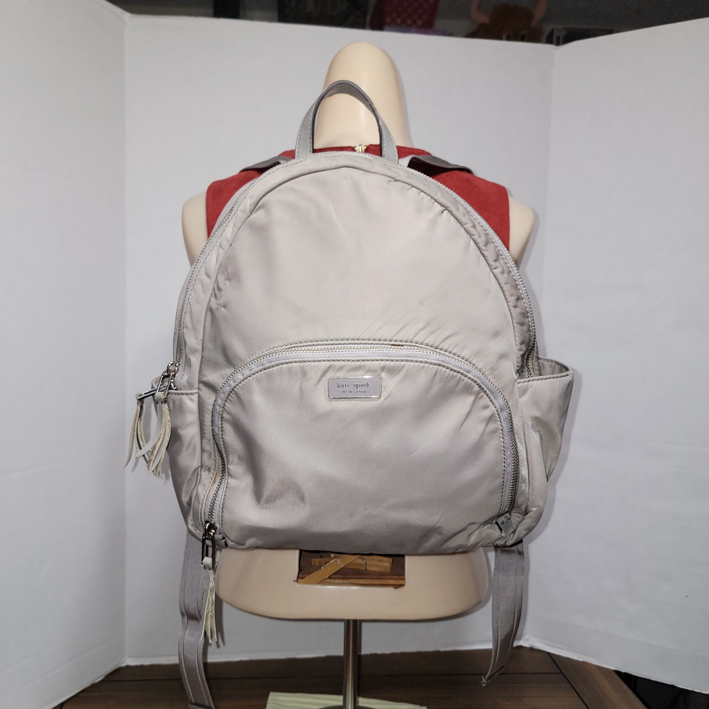 Kate Spade Kate Spade Lt Grey Purse Backpack Style w/ Adjustable Straps Size ONE SIZE - 1 Thumbnail