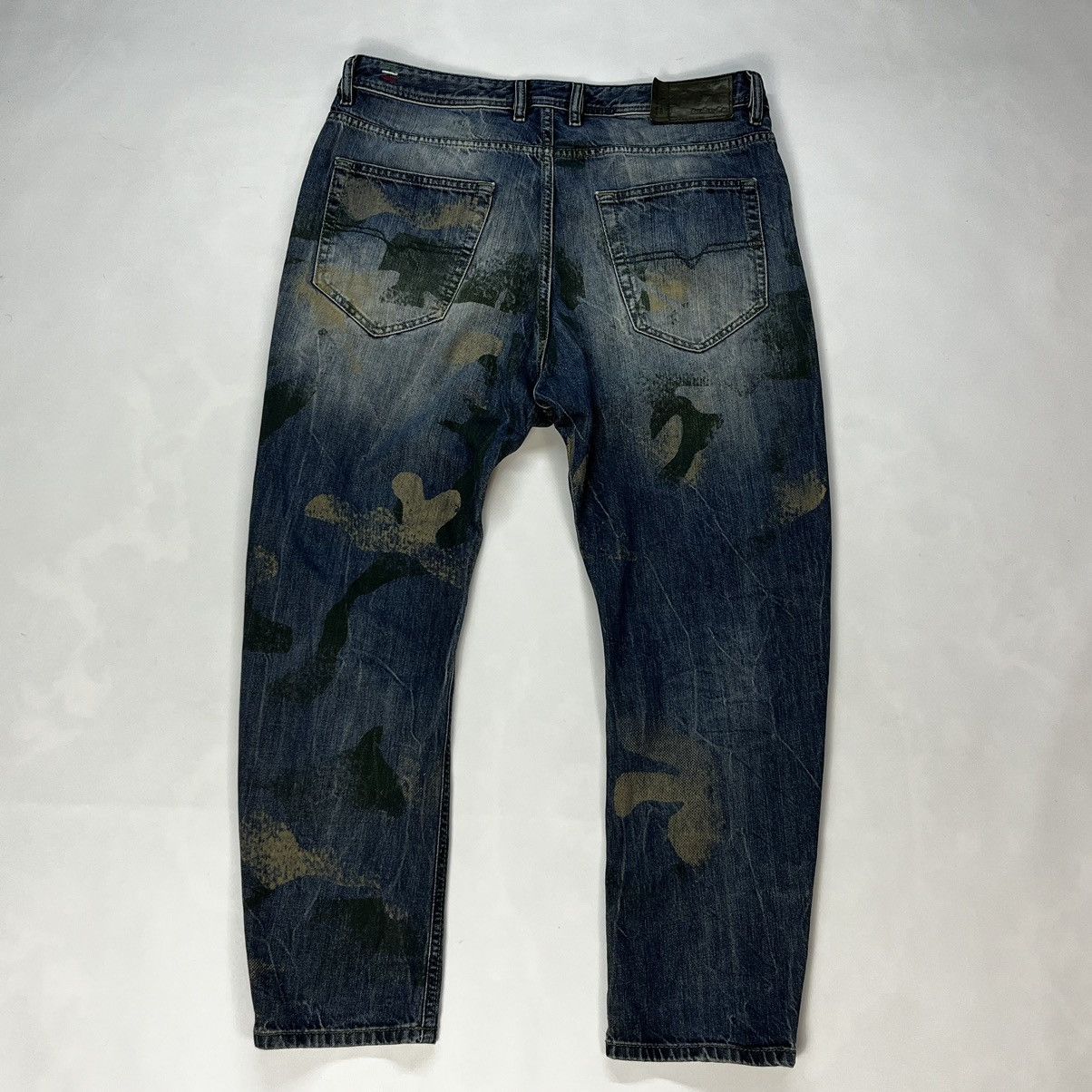 Diesel Diesel Jeans NARROT Jogg Denim Pants Regular Carrot Size US 32 / EU 48 - 14 Thumbnail