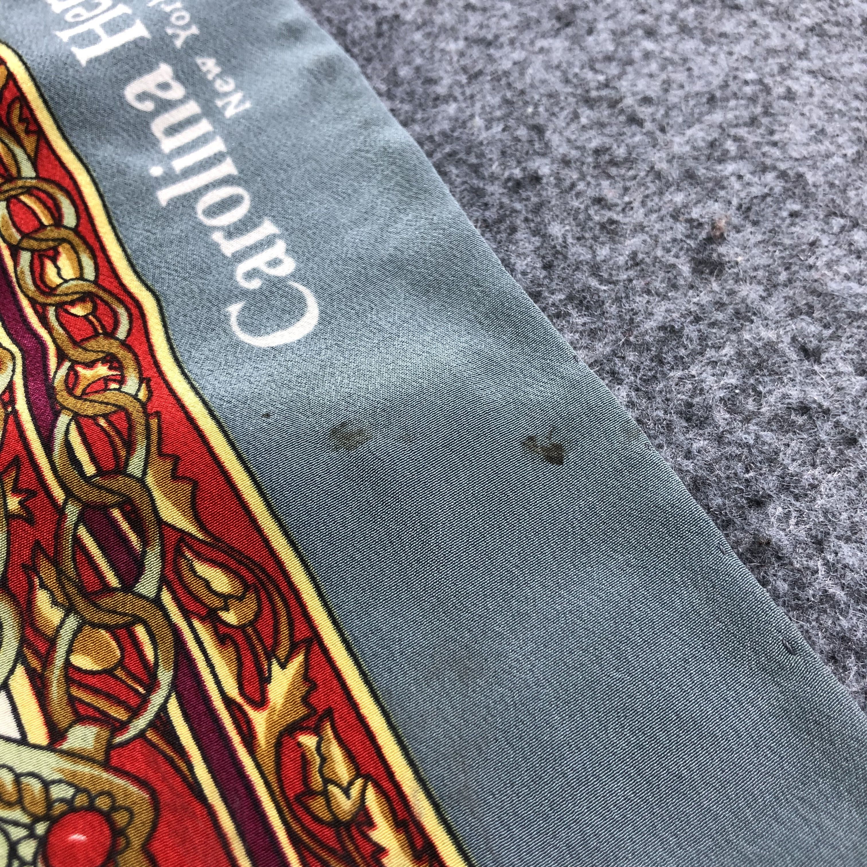 Carolina Herrera Vintage Carolina Herrera Luxury Silk Scarf M454 Size ONE SIZE - 8 Thumbnail