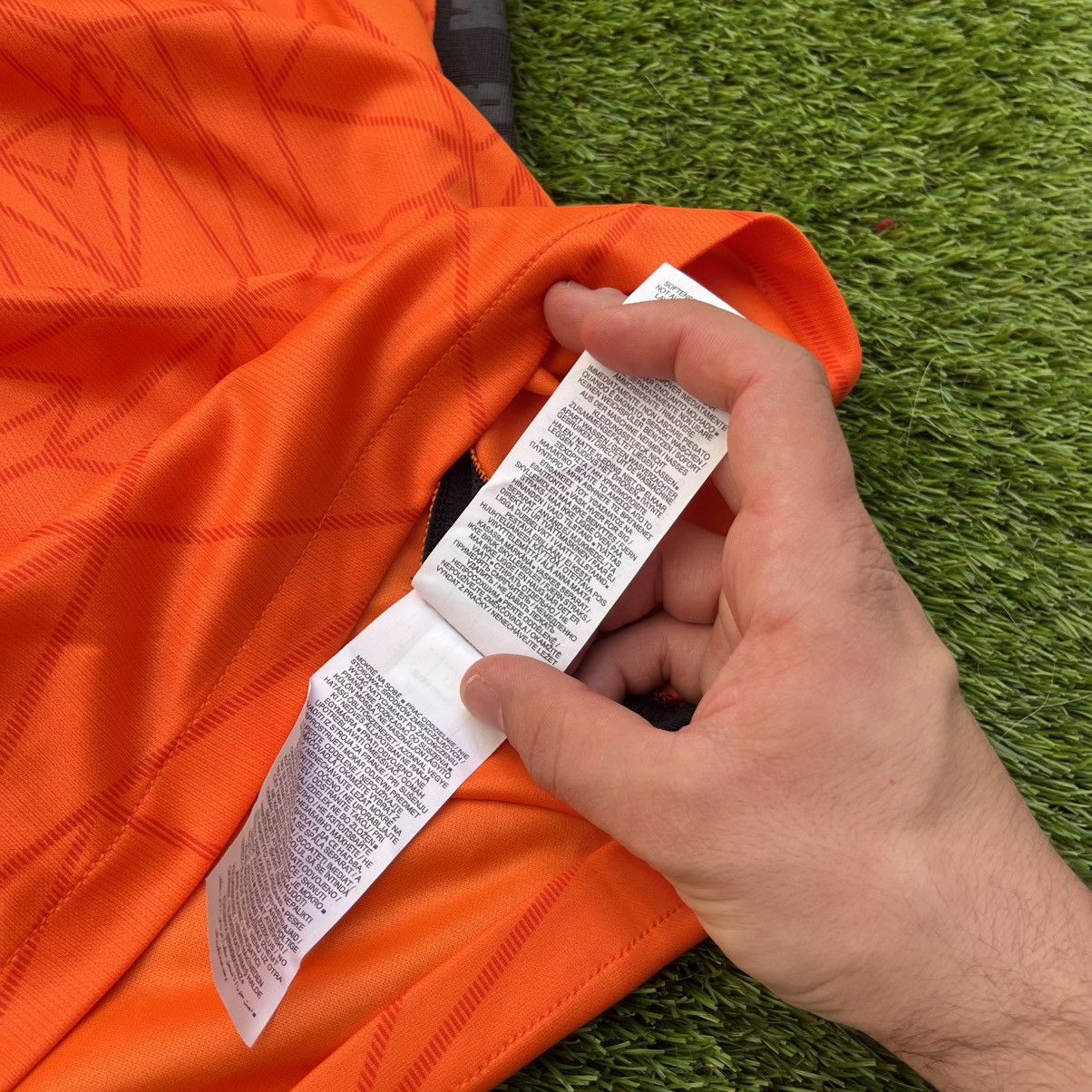 Nike Netherlands 2020-22 Home Jersey Nike Football Soccer Vintage Size US L / EU 52-54 / 3 - 14 Thumbnail