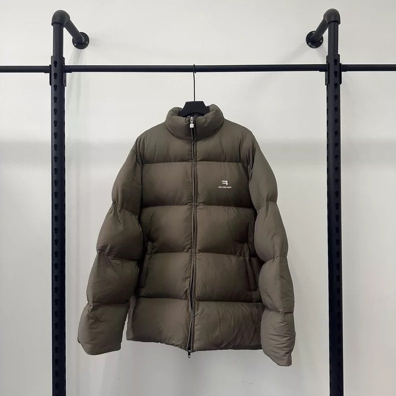 Balenciaga Balenciaga FW21 Sporty B embroidered logo down jacket cotto Size US XS / EU 42 / 0 - 1 Thumbnail