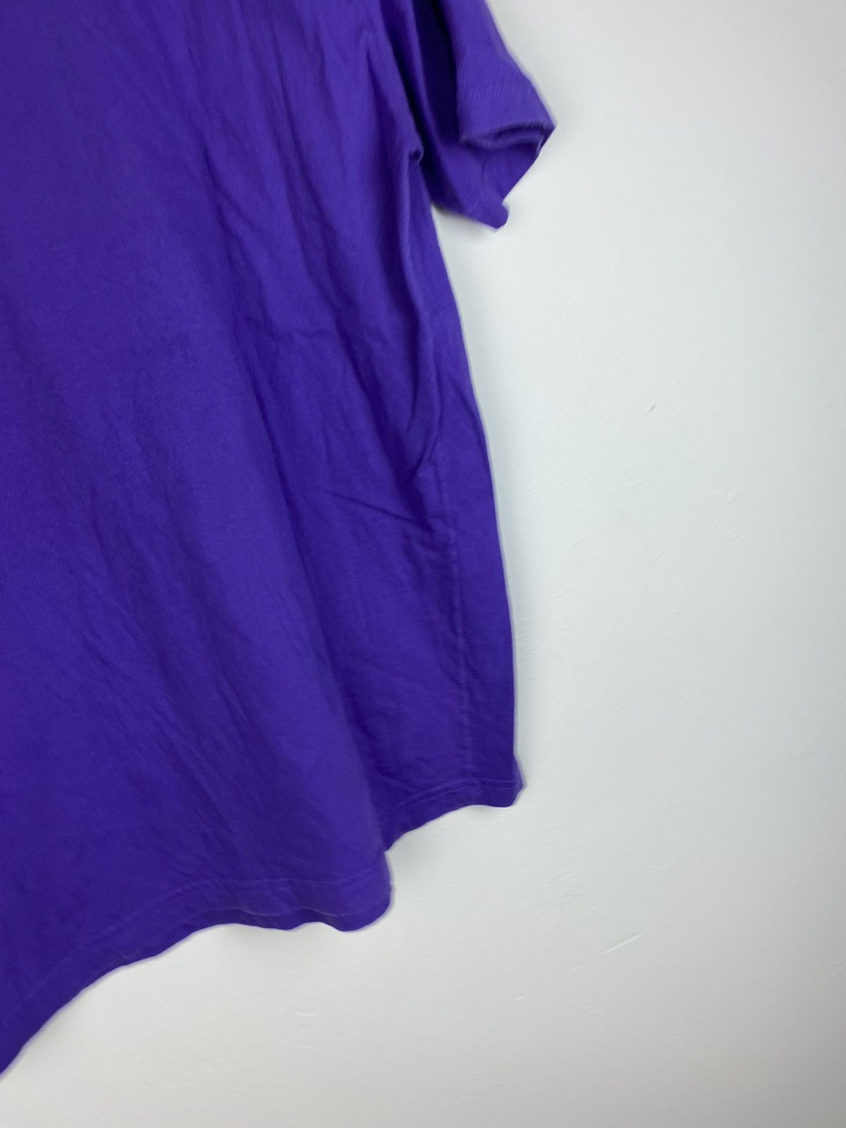 Vintage The Rats Hole 1979 Purple T shirt Tee Size US L / EU 52-54 / 3 - 5 Thumbnail
