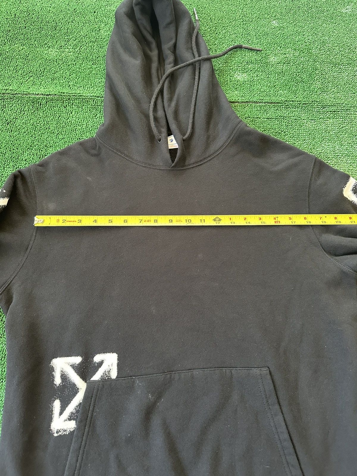 Other Off White SS22 Black Logo Arrows Hoodie Size Medium Used Size US M / EU 48-50 / 2 - 14 Thumbnail