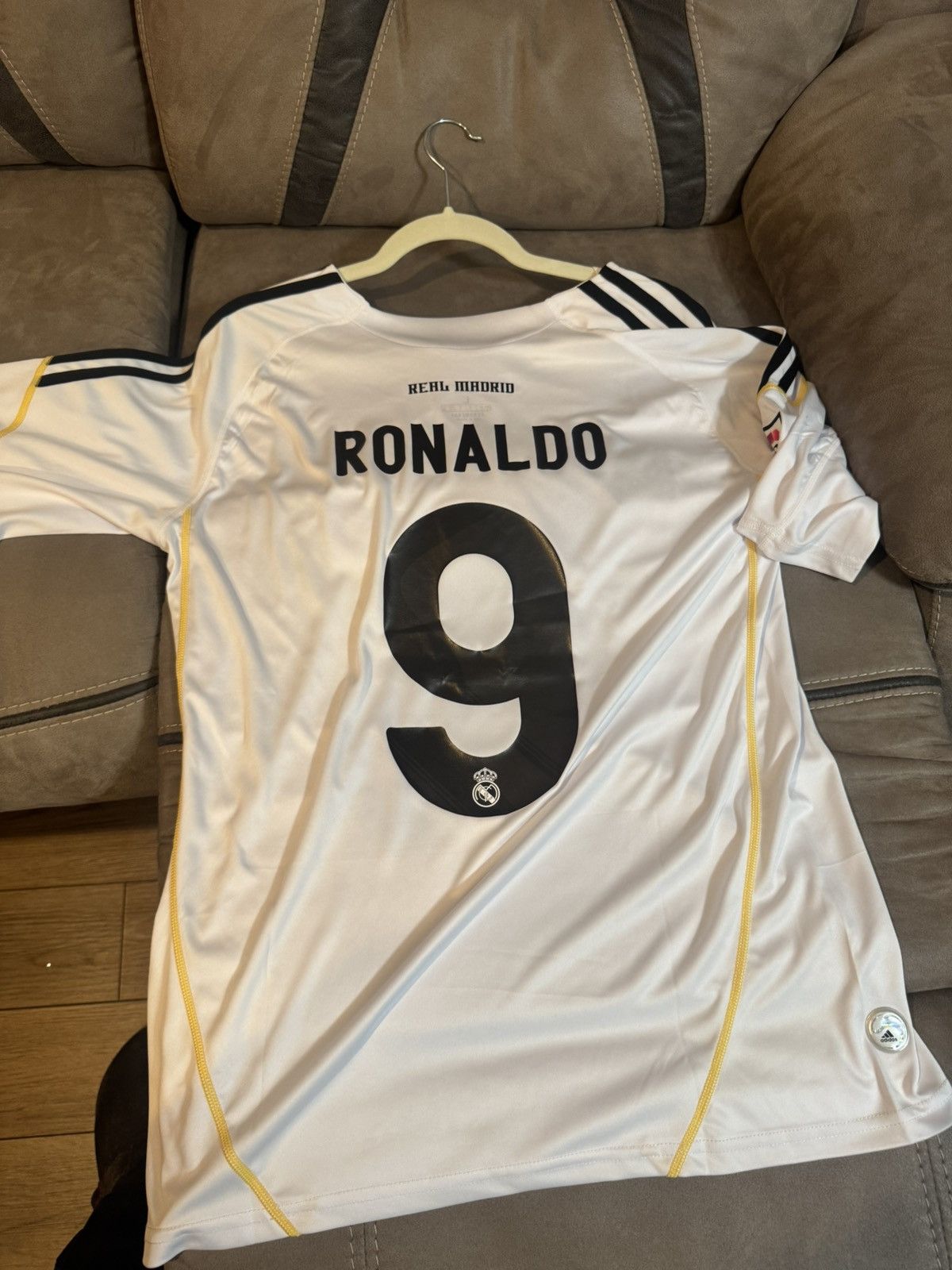 Adidas Ronaldo 2009 Real Madrid Size US L / EU 52-54 / 3 - 4 Thumbnail