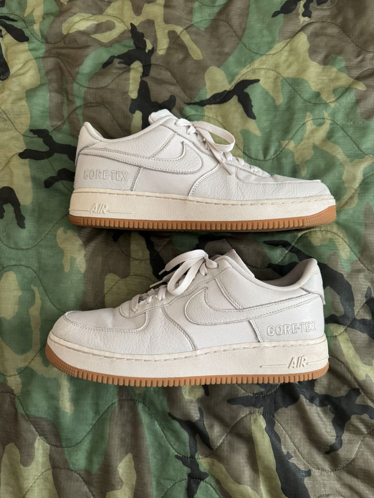 Nike Nike Air Force 1 Gore-Tex “Sail” Size US 11 / EU 44 - 2 Thumbnail