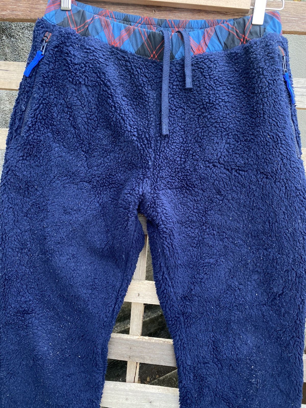 JW Anderson × Uniqlo 🔥 Very Rare 🔥 Uniqlo x J.W Anderson Sherpa Pants Size US 31 - 3 Thumbnail
