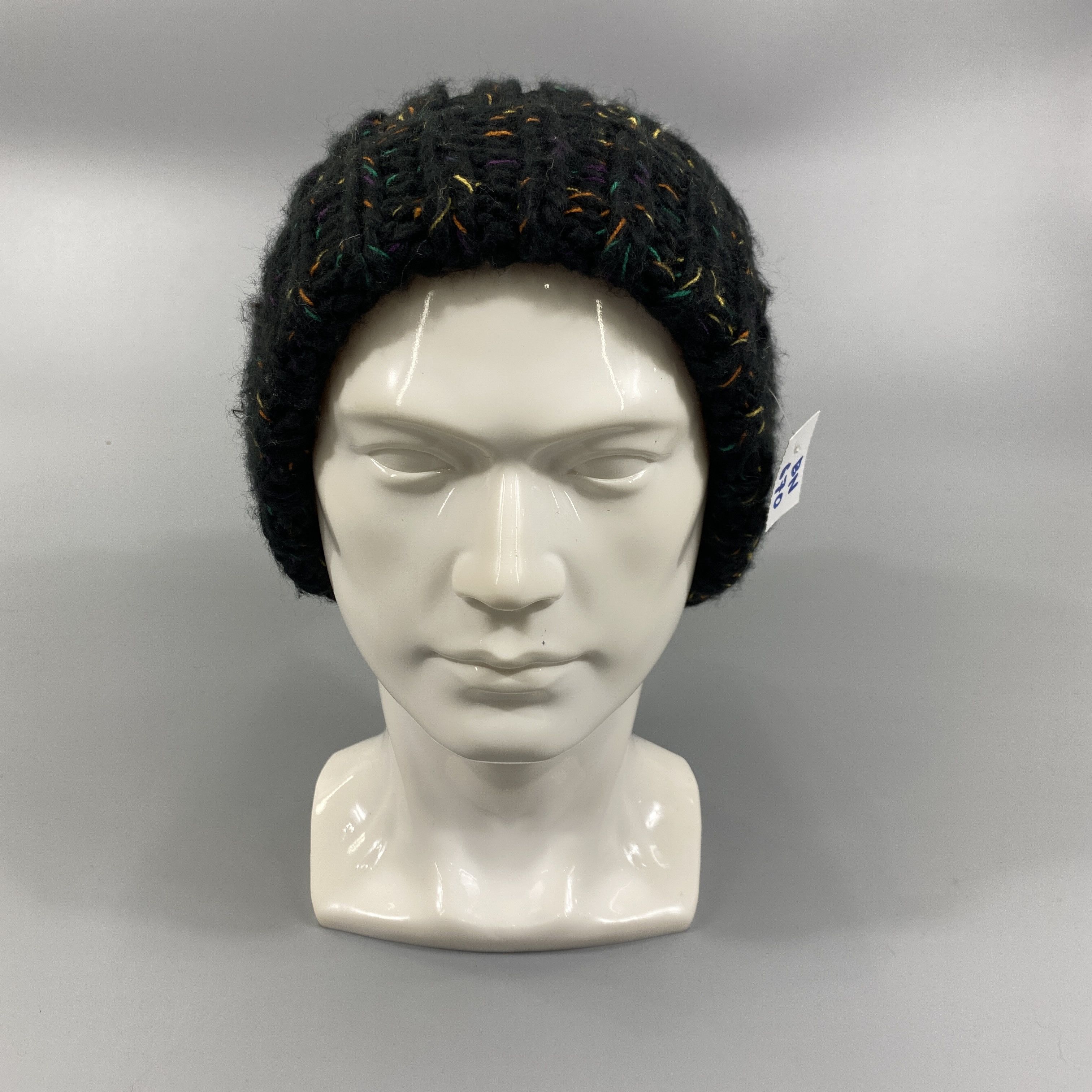 Japanese Brand Black White Mix Sprinkle Pom Pom Beanie -BN670 Size ONE SIZE - 2 Thumbnail